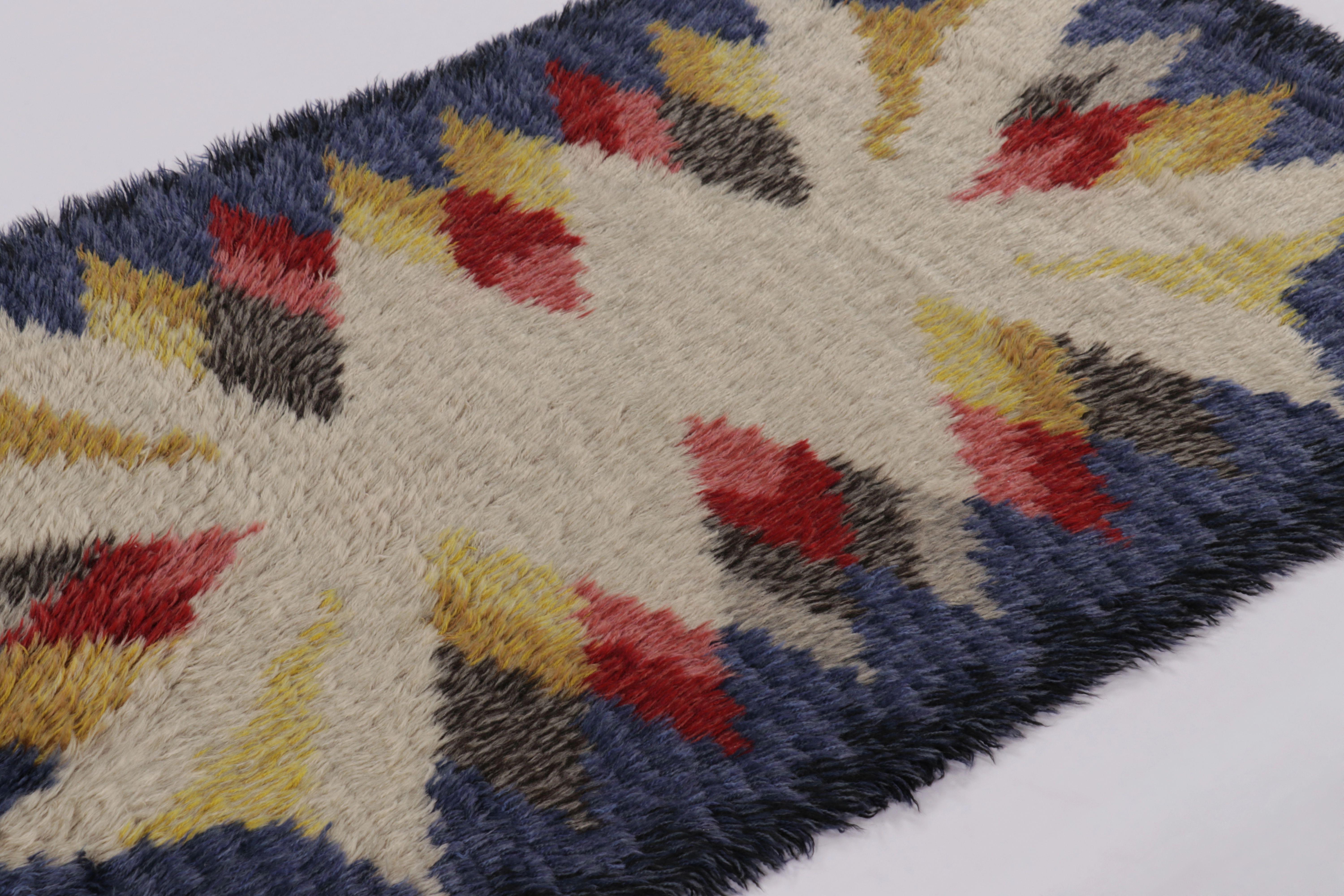 Hand-Knotted Vintage Swedish Rya Rug, Bold Scandinavian Geometric Medallions - Rug & Kilim For Sale