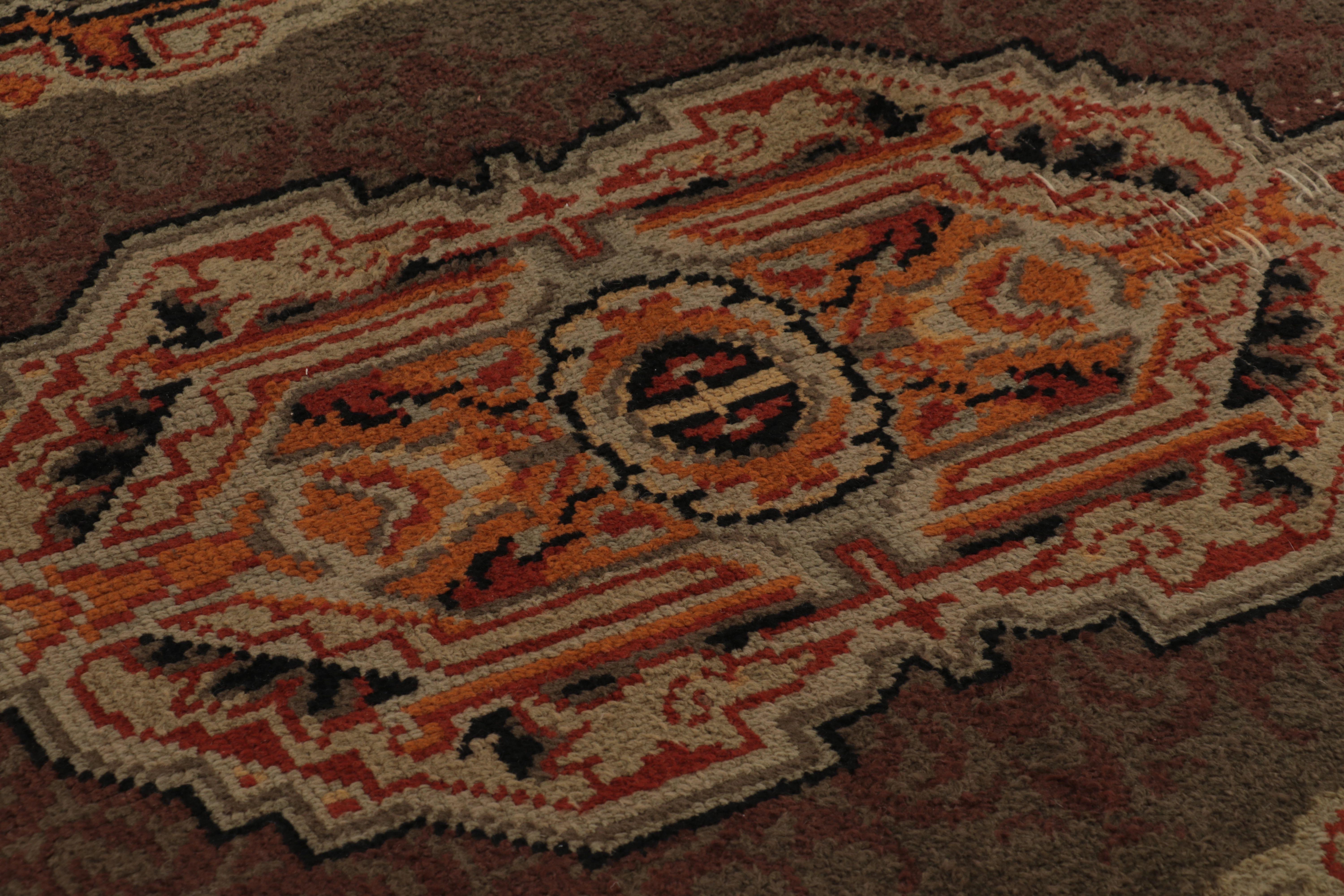 Schwedischer Vintage Rya Teppich, braun mit aufwendigem geometrischem Medaillon - Rug & Kilim (Wolle) im Angebot