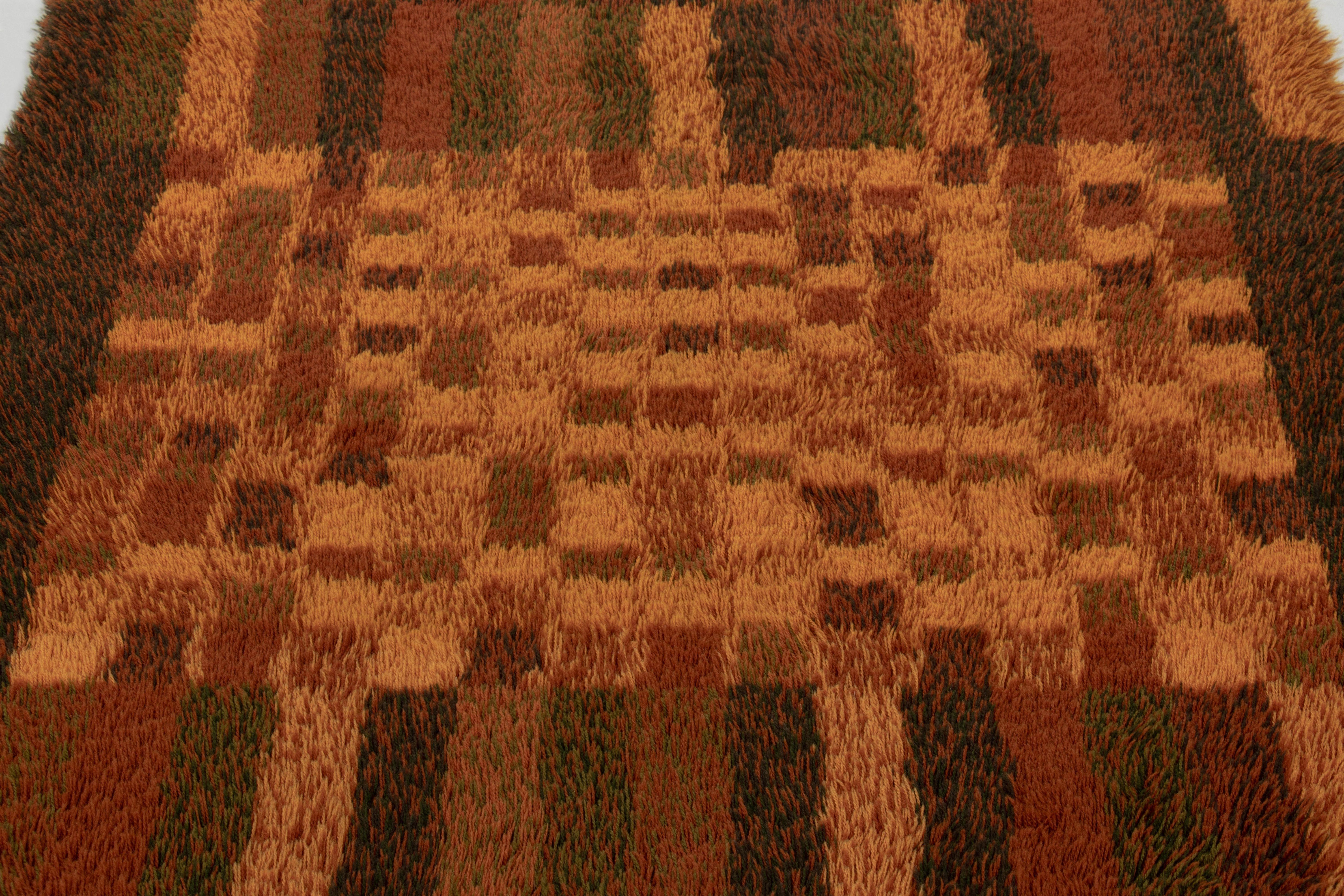 Suédois Tapis Rya suédois vintage, géométrie superposée dans les tons de terre - Rug & Kilim en vente