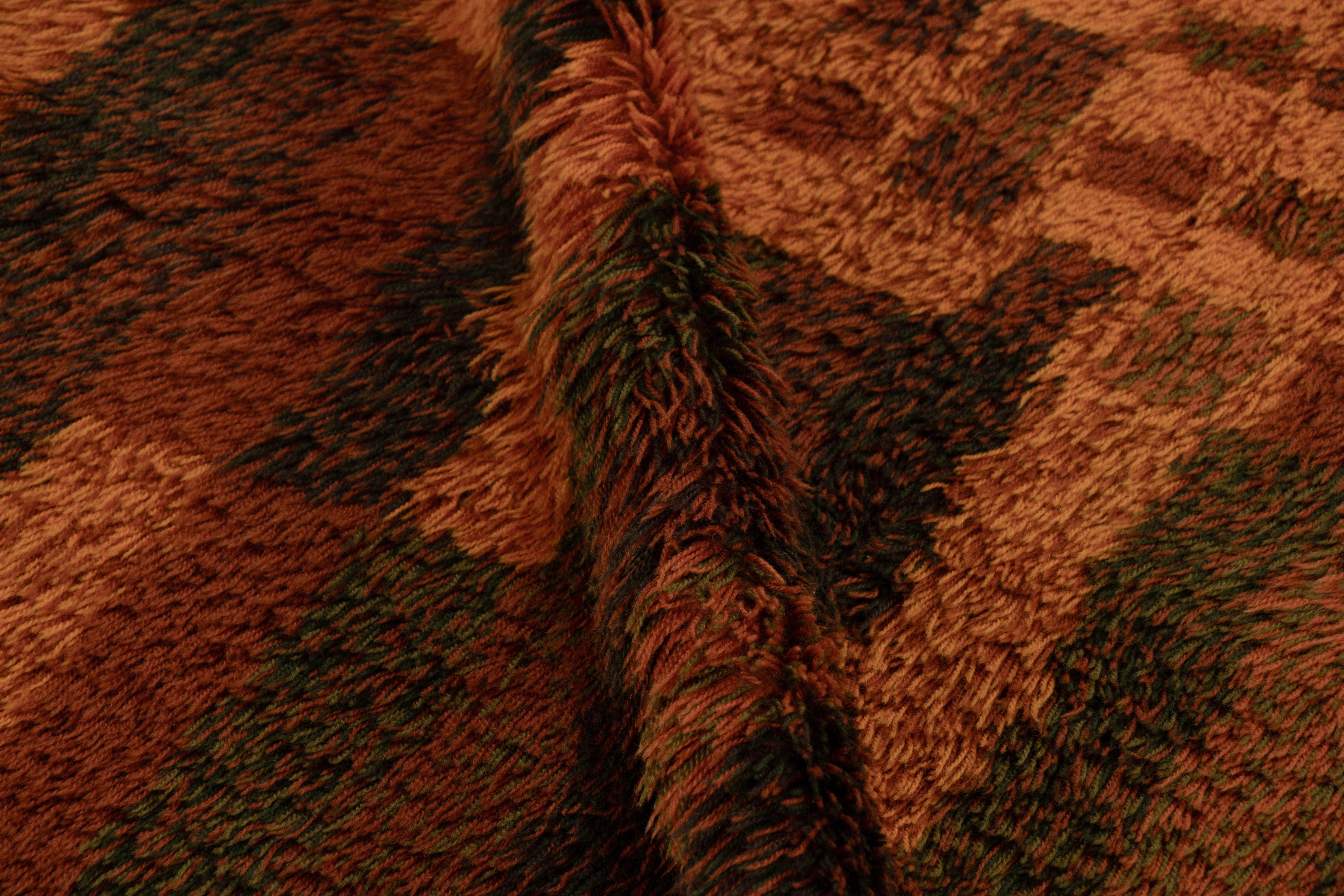 Laine Tapis Rya suédois vintage, géométrie superposée dans les tons de terre - Rug & Kilim en vente