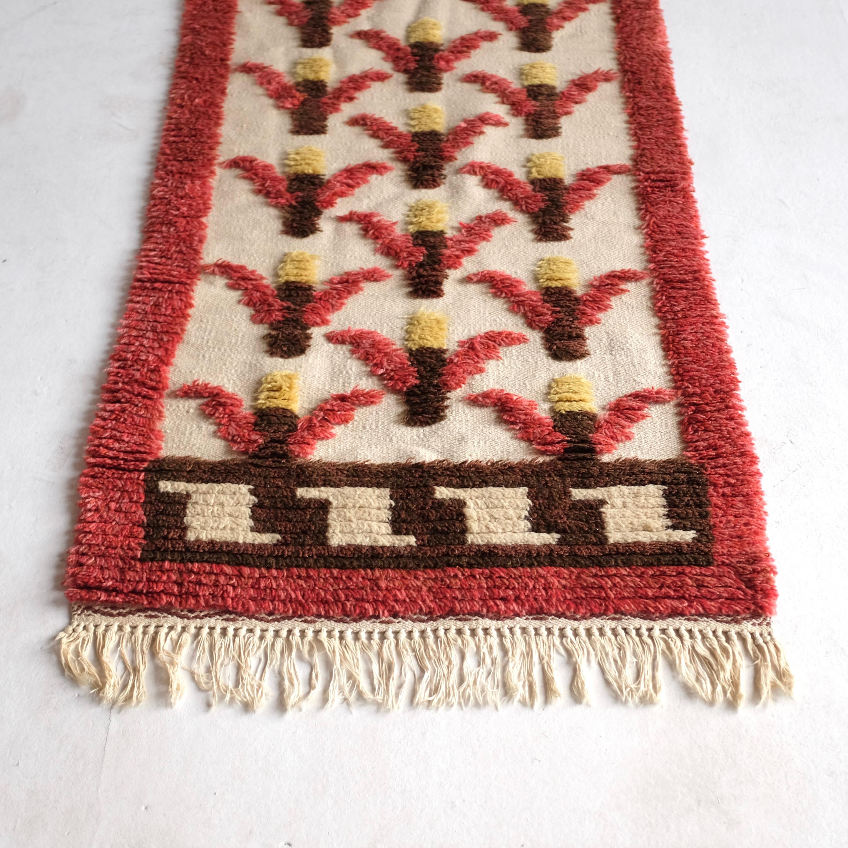 Vintage Swedish Rya rug In Good Condition For Sale In New York, NY
