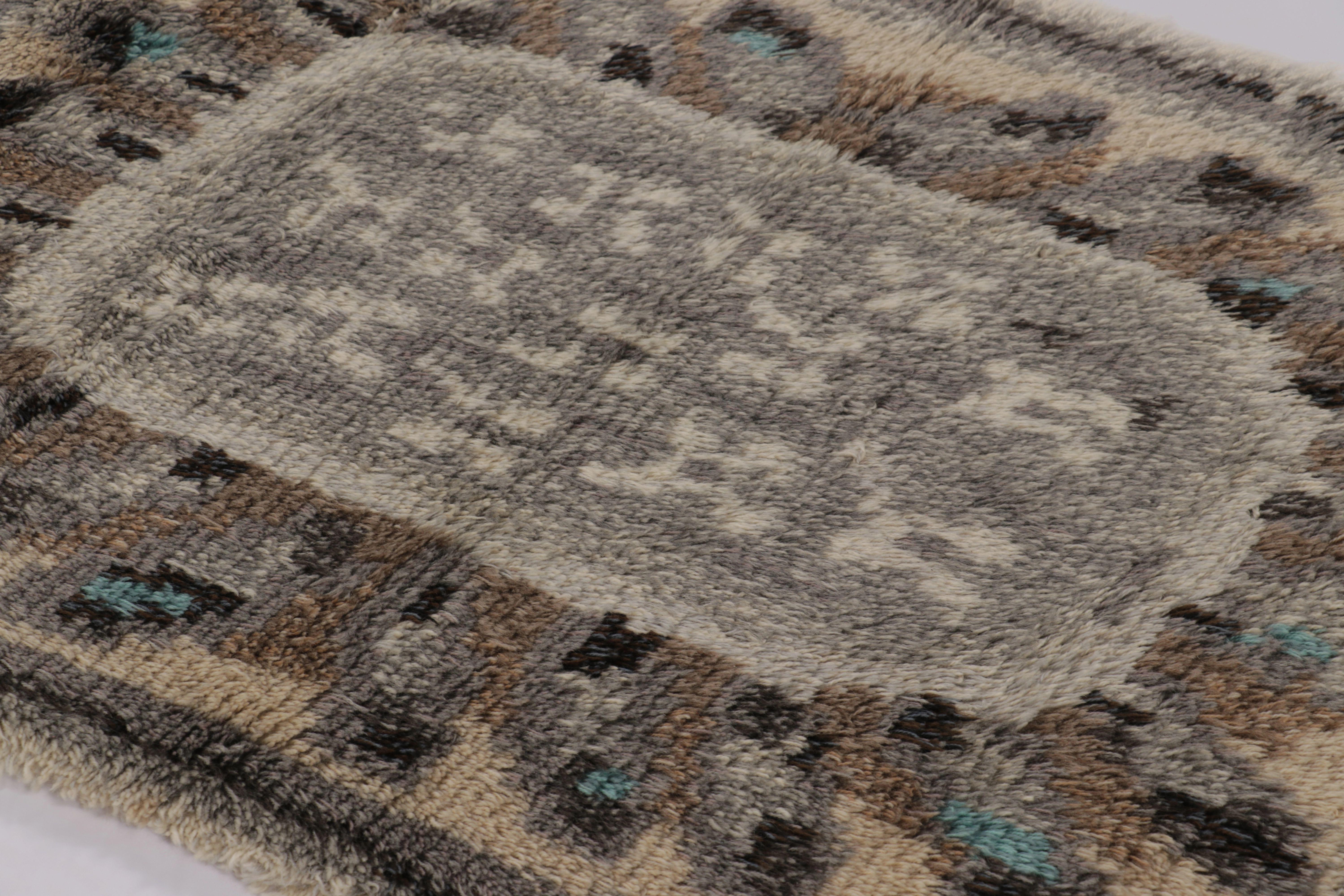 Svedese Tappeto Rya svedese vintage in beige-marrone con motivi geometrici - Rug & Kilim in vendita