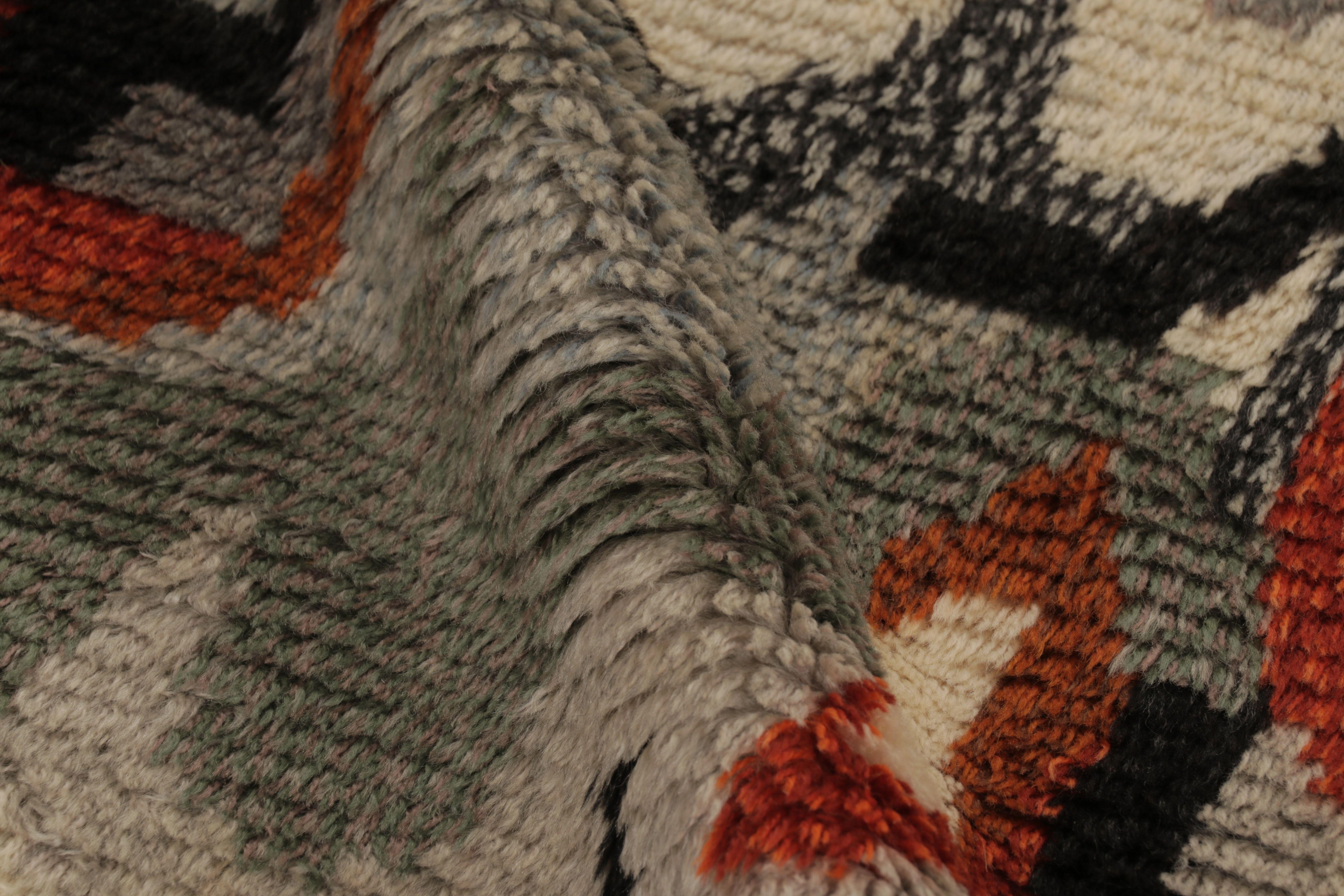 Lana Tappeto Rya svedese vintage in beige-grigio con motivi astratti - Rug & Kilim in vendita