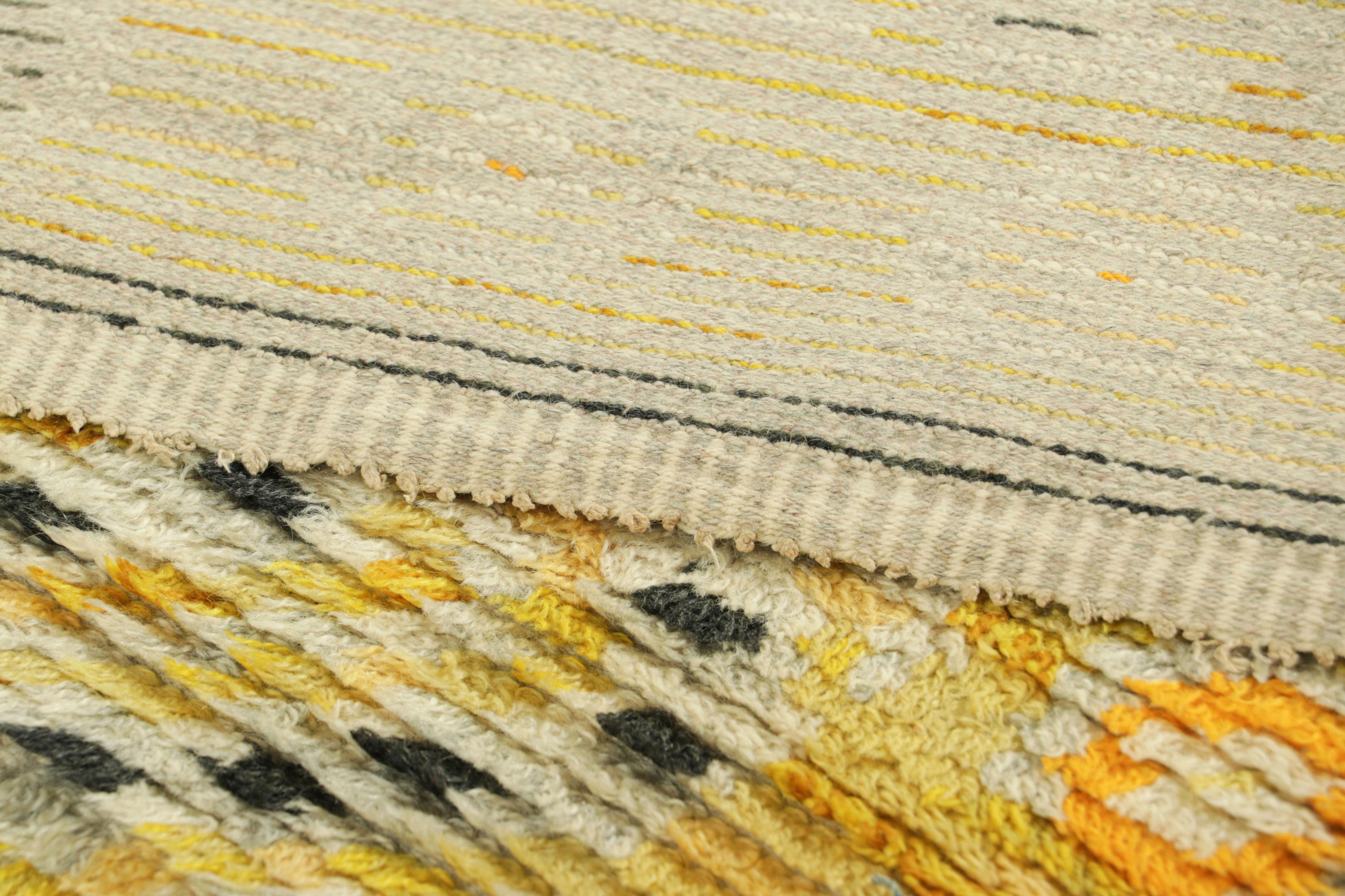 Vintage Swedish Rya Rug In Gold and Green with Geometric Patterns  Rug & Kilim For Sale 1