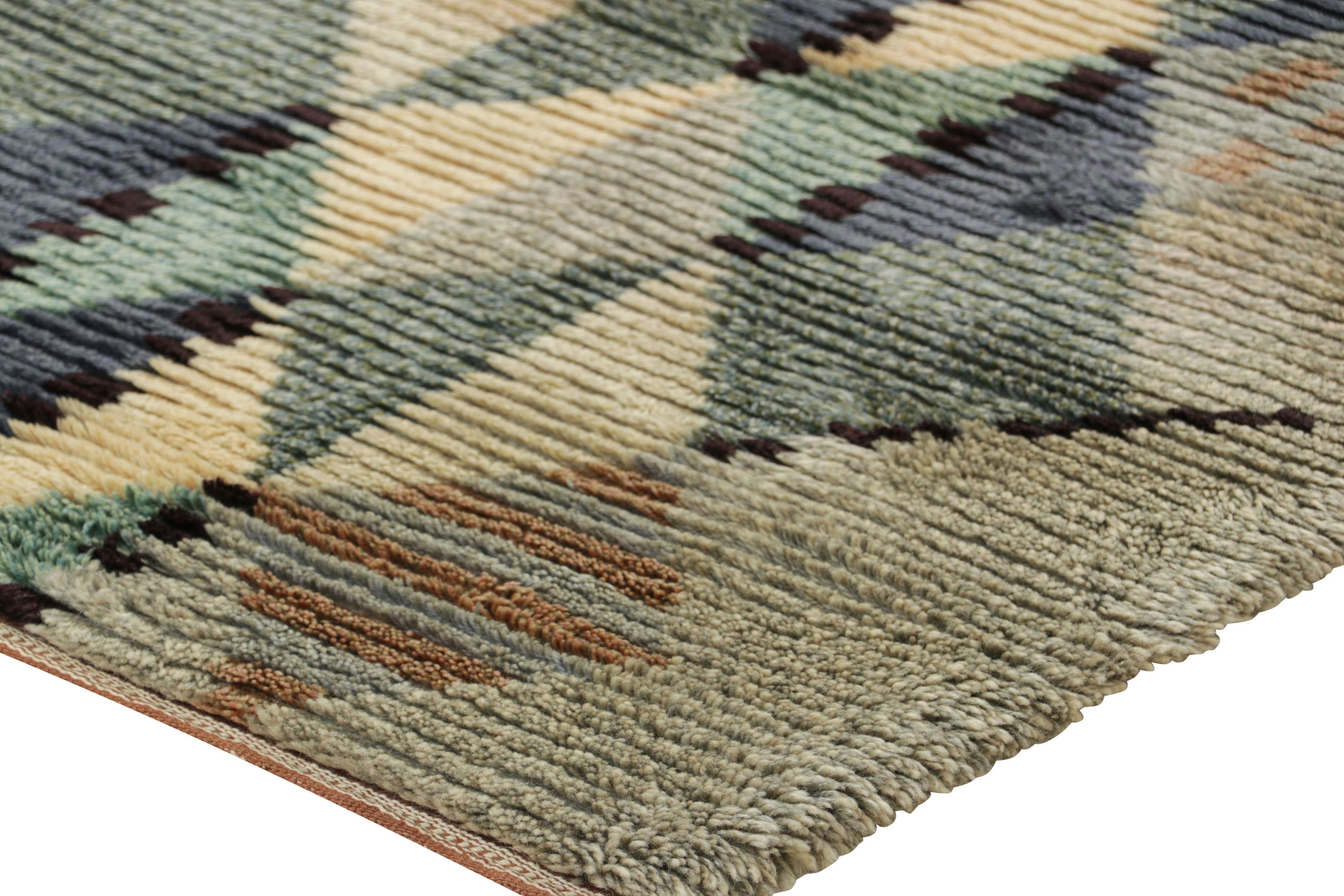 Wool Vintage Swedish Rya Rug In Green-Beige with Geometric Pattern  Rug & Kilim For Sale