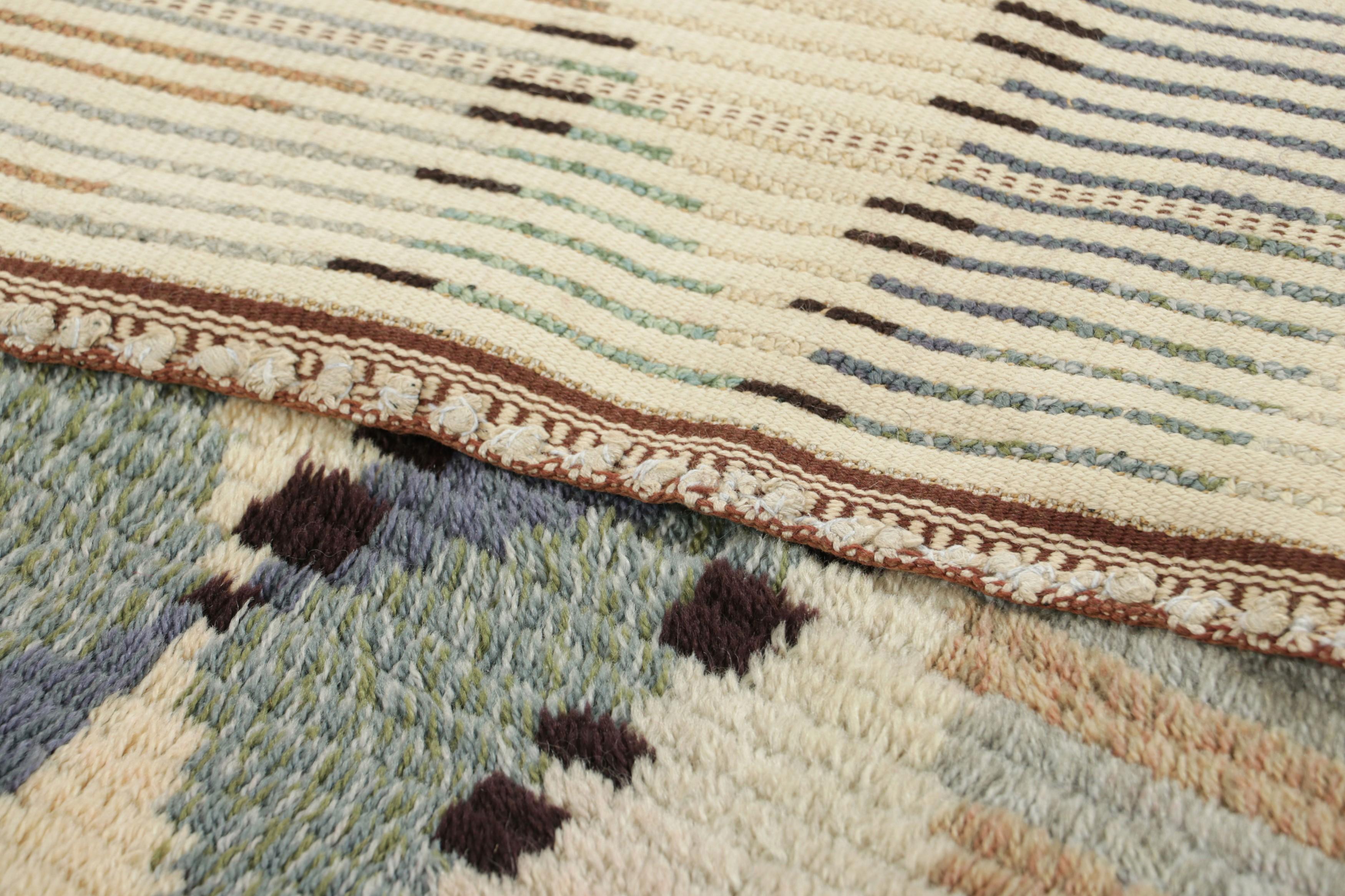Vintage Swedish Rya Rug In Green-Beige with Geometric Pattern  Rug & Kilim For Sale 1