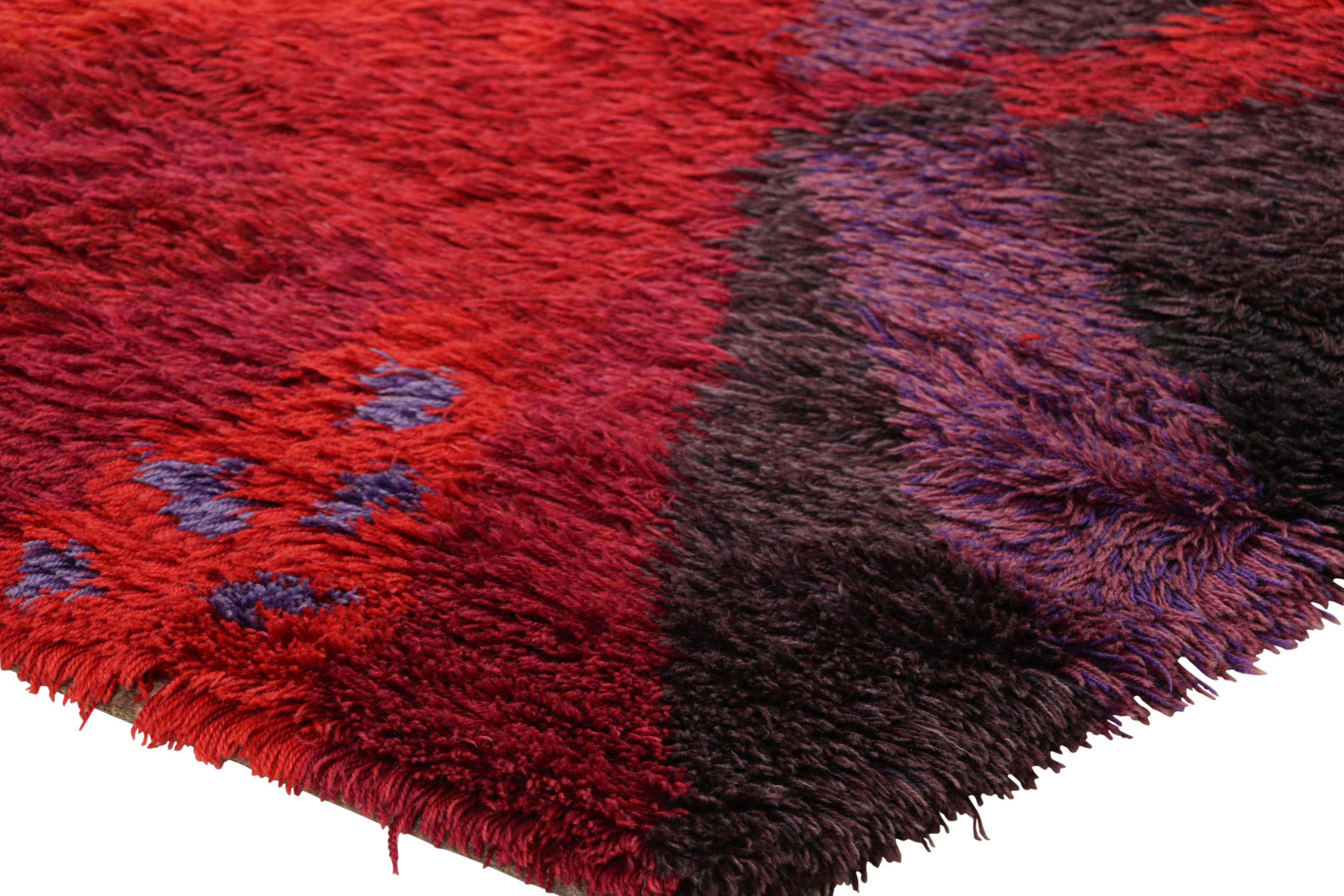 Wool Vintage Swedish Rya Rug In Red with Abstract Geometric Patterns  Rug & Kilim For Sale