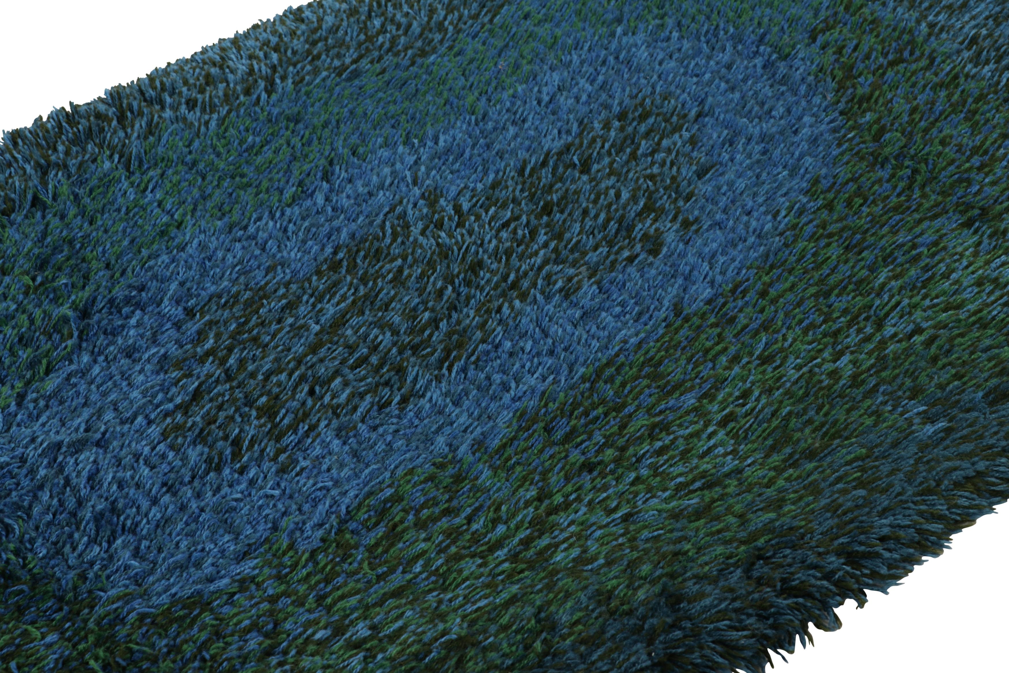 Suédois Vintage Swedish Rya Rug, Scandinavian Abstract in Teal Blue Tones - Rug & Kilim en vente