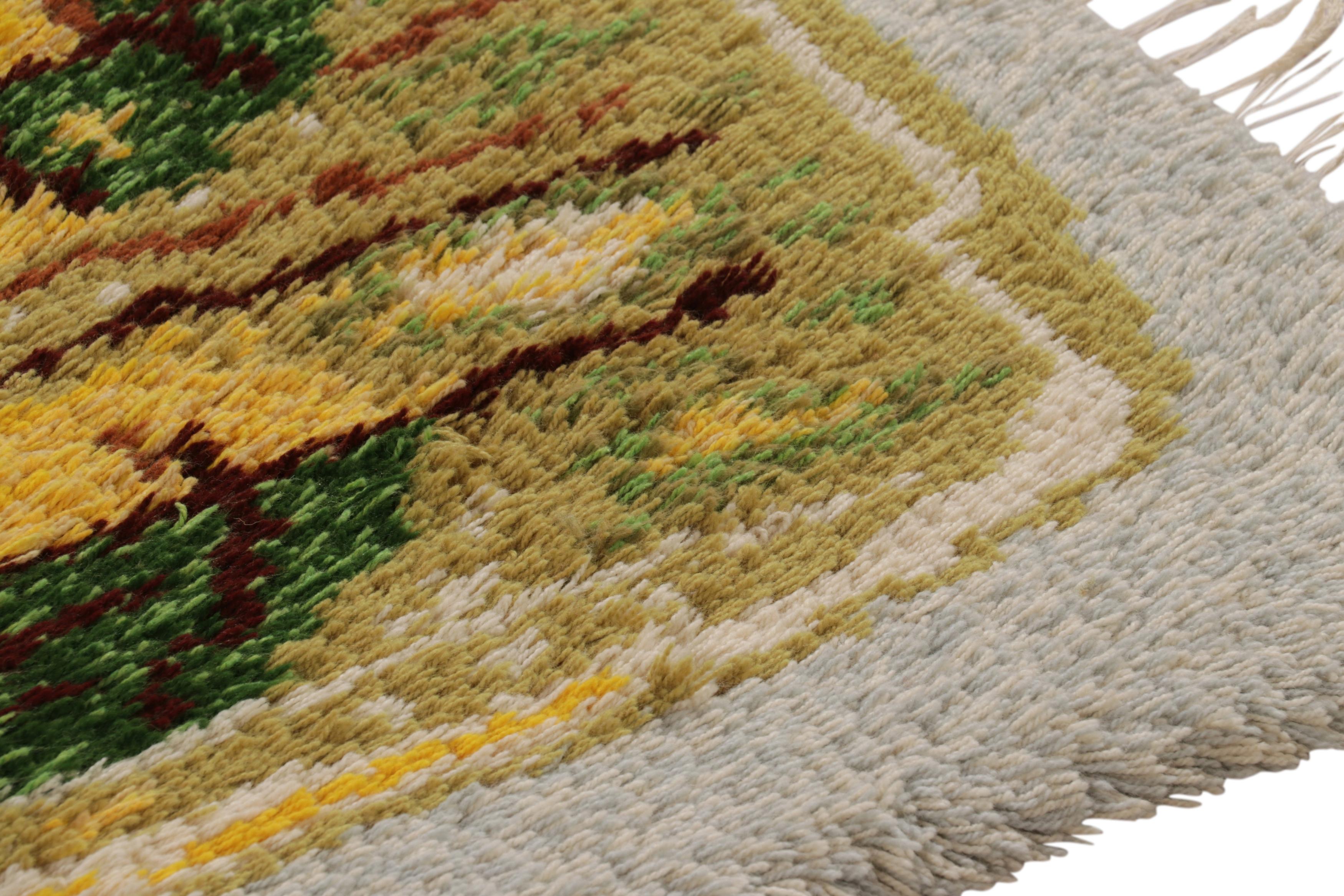 Svedese Tappeto Rya svedese d'epoca, stile Folk Art scandinavo con fiori di foglie - Rug & Kilim in vendita