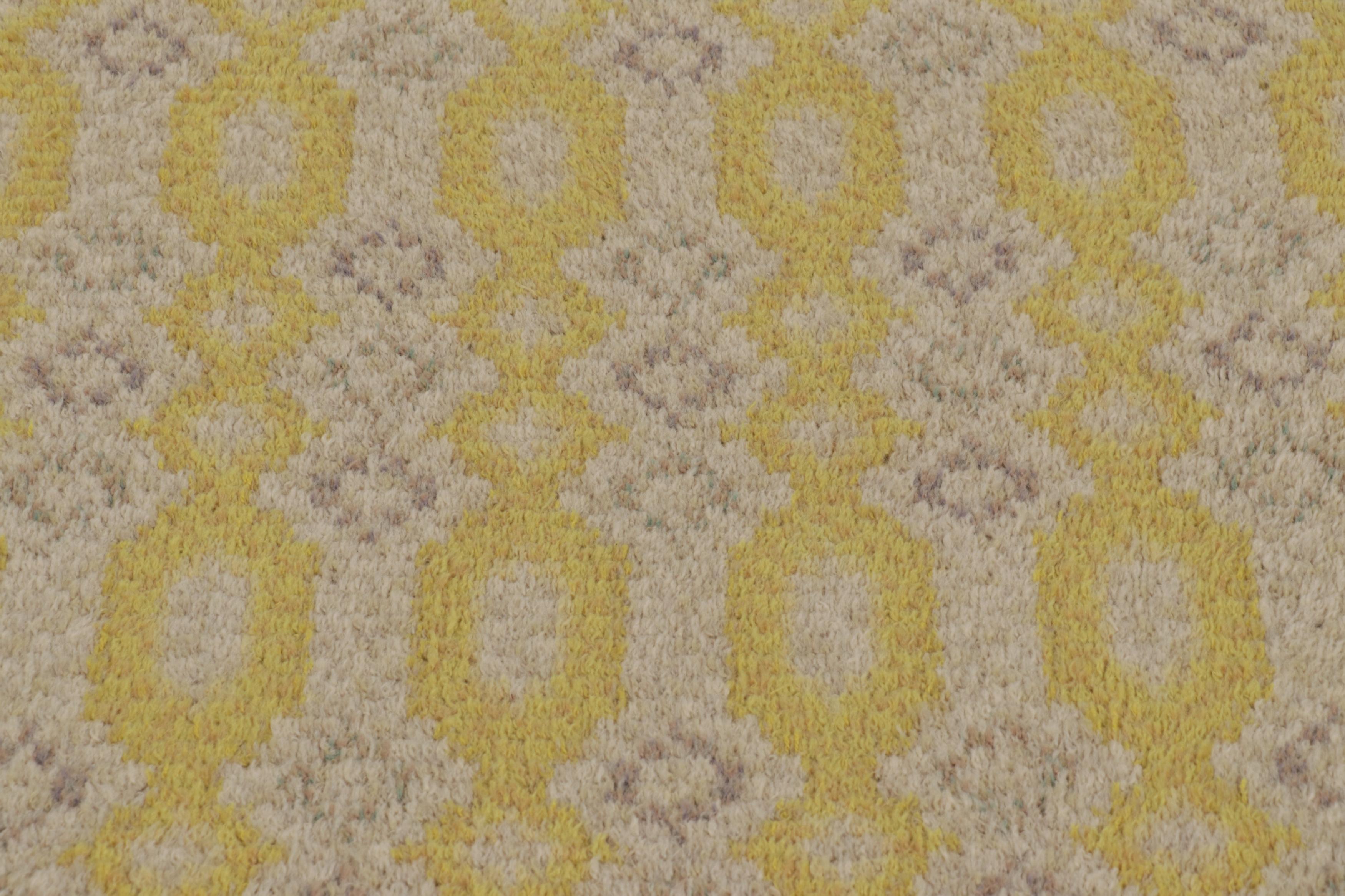 Annodato a mano Tappeto vintage svedese Rya, motivi geometrici scandinavi in oro - Rug & Kilim in vendita