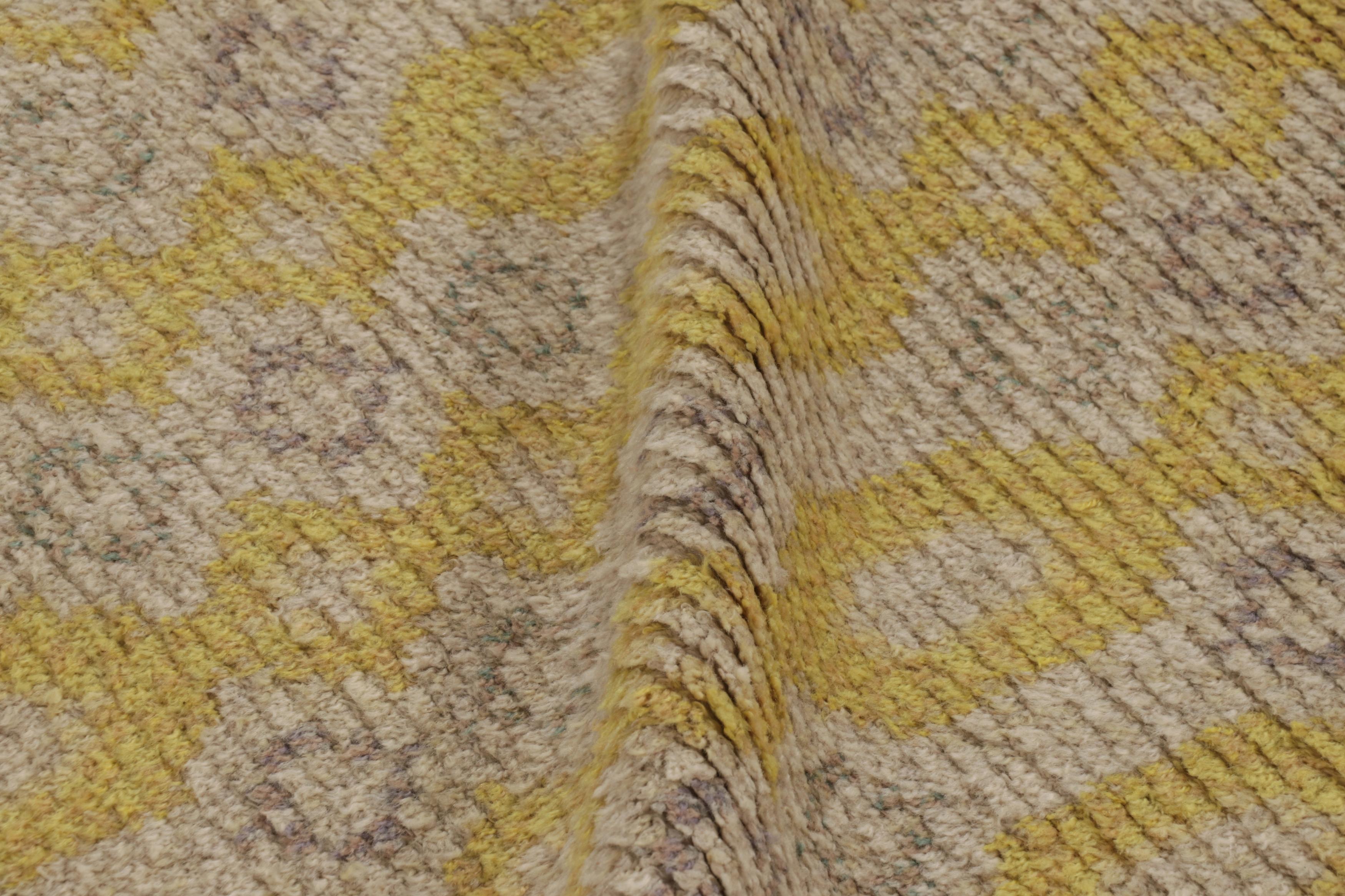 Metà XVII secolo Tappeto vintage svedese Rya, motivi geometrici scandinavi in oro - Rug & Kilim in vendita