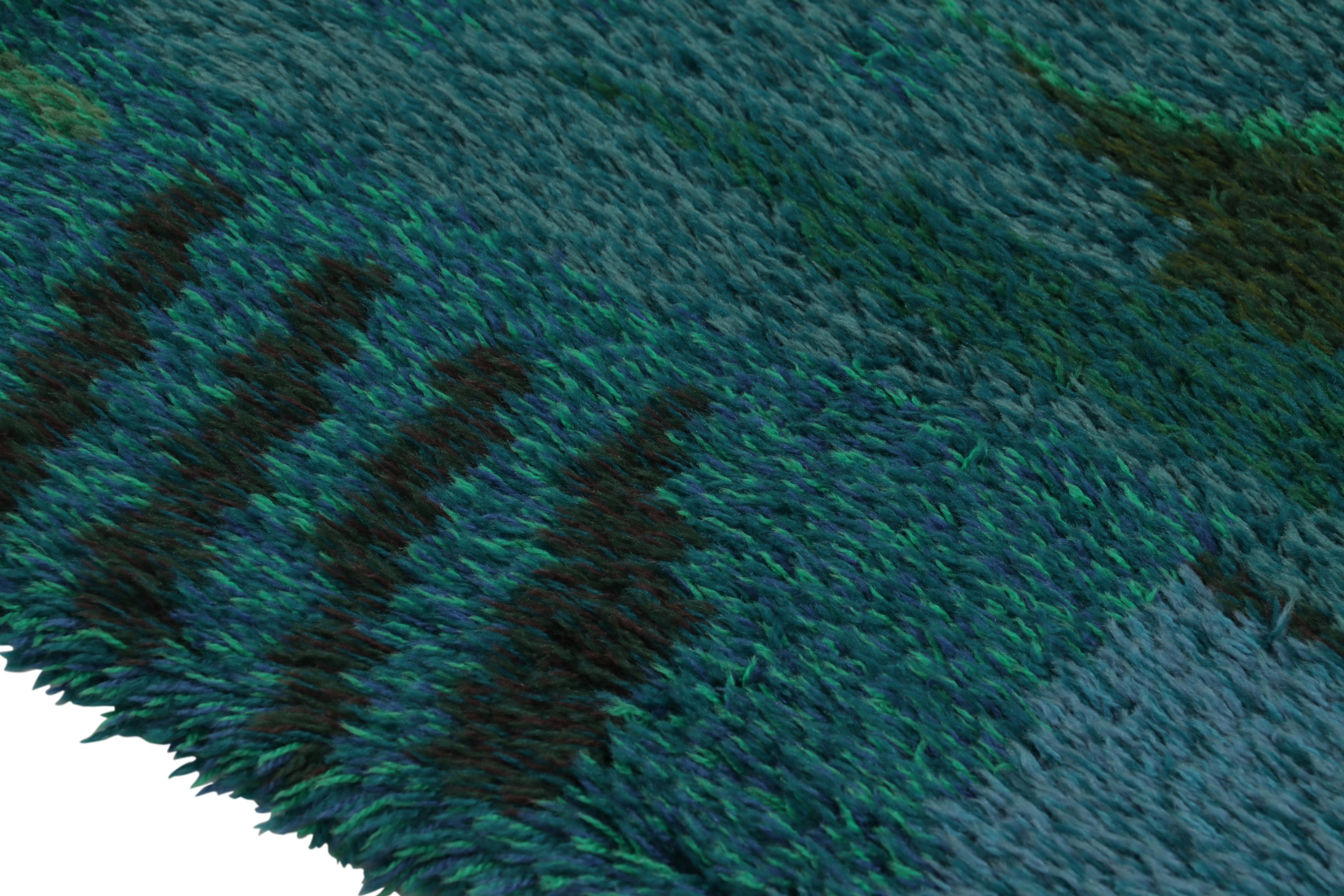 Tribal Vintage Swedish Rya Rug, Scandinavian Retro Abstract in Teal Hues - Rug & Kilim en vente