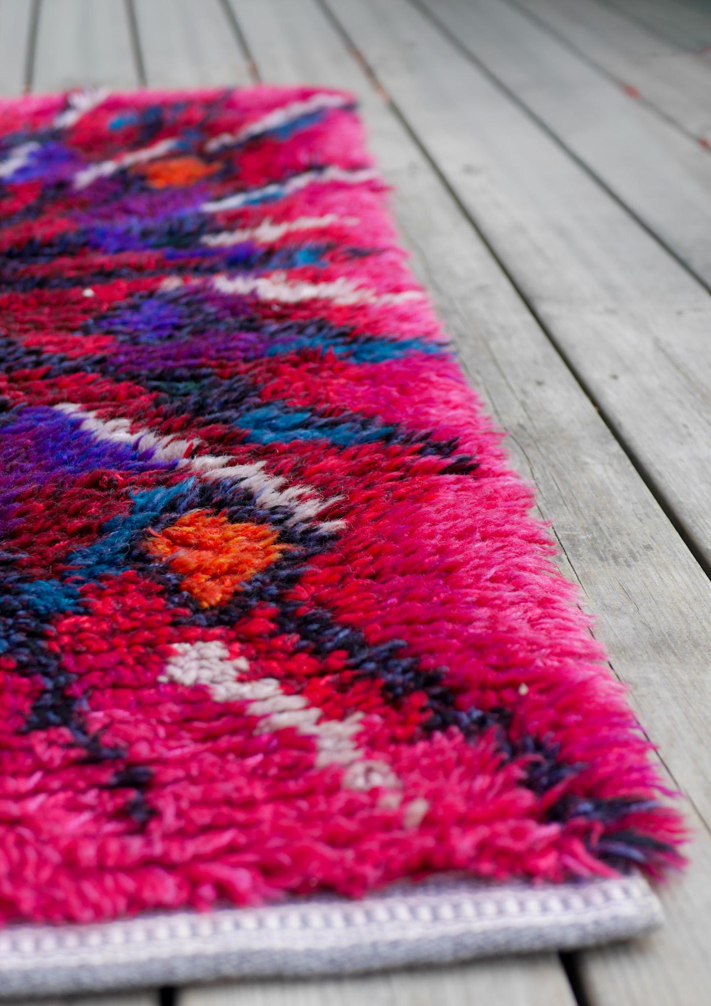 Tappeto vintage svedese Rya Tibet, Krokus Flower di Ingrid Jagarz per Mark Rya 1960 in vendita 5