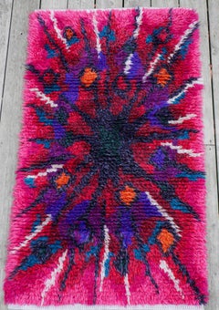 Vintage Swedish Rya Rug Tibet, Krokus Flower von Ingrid Jagarz für Mark Rya 1960s
