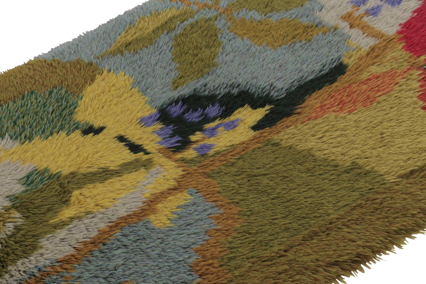 Vintage Swedish Rya Rug, Vibrant Scandinavian Floral Patterns - Rug & Kilim In condizioni buone in vendita a Long Island City, NY