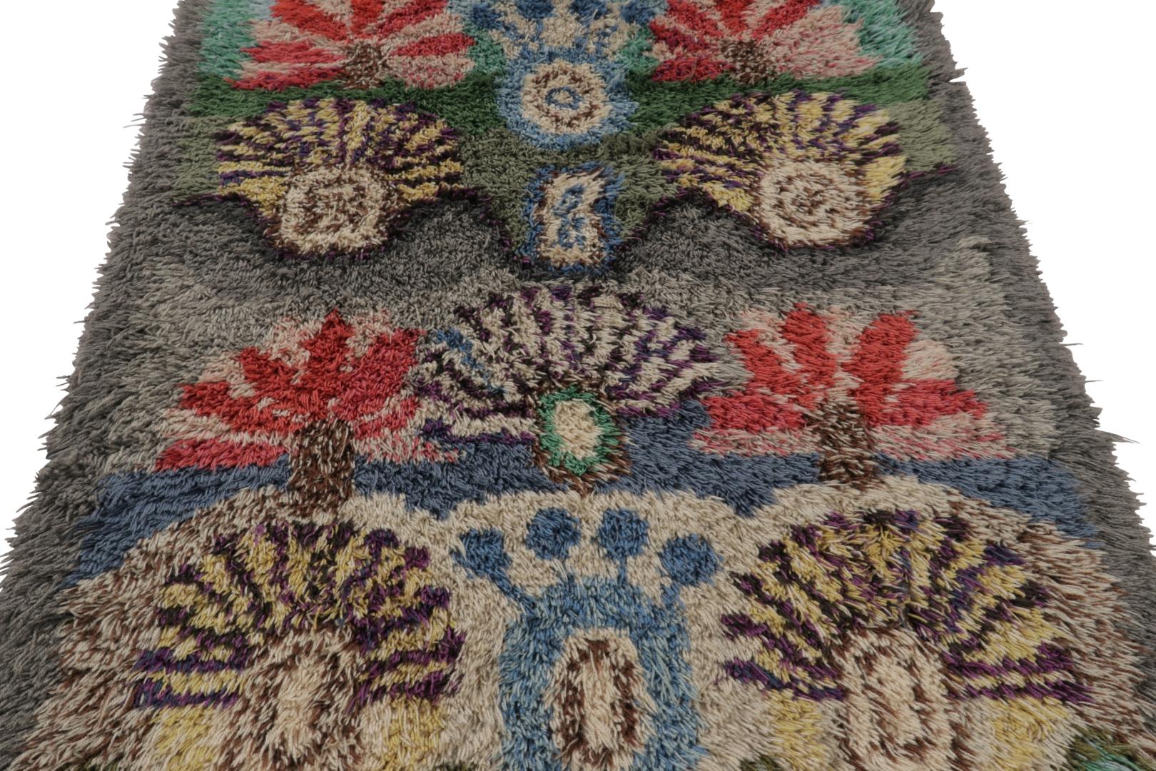 Metà XVII secolo Tappeto Rya svedese vintage con espressivi medaglioni scandinavi - Rug & Kilim in vendita