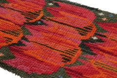 Vintage Swedish Rya Rug with Fiery Red Scandinavian Floral Motifs - Rug & Kilim