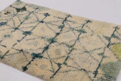 Vintage Swedish Rya Rug with Teal Geometric Lattice on Beige Field - Rug & Kilim