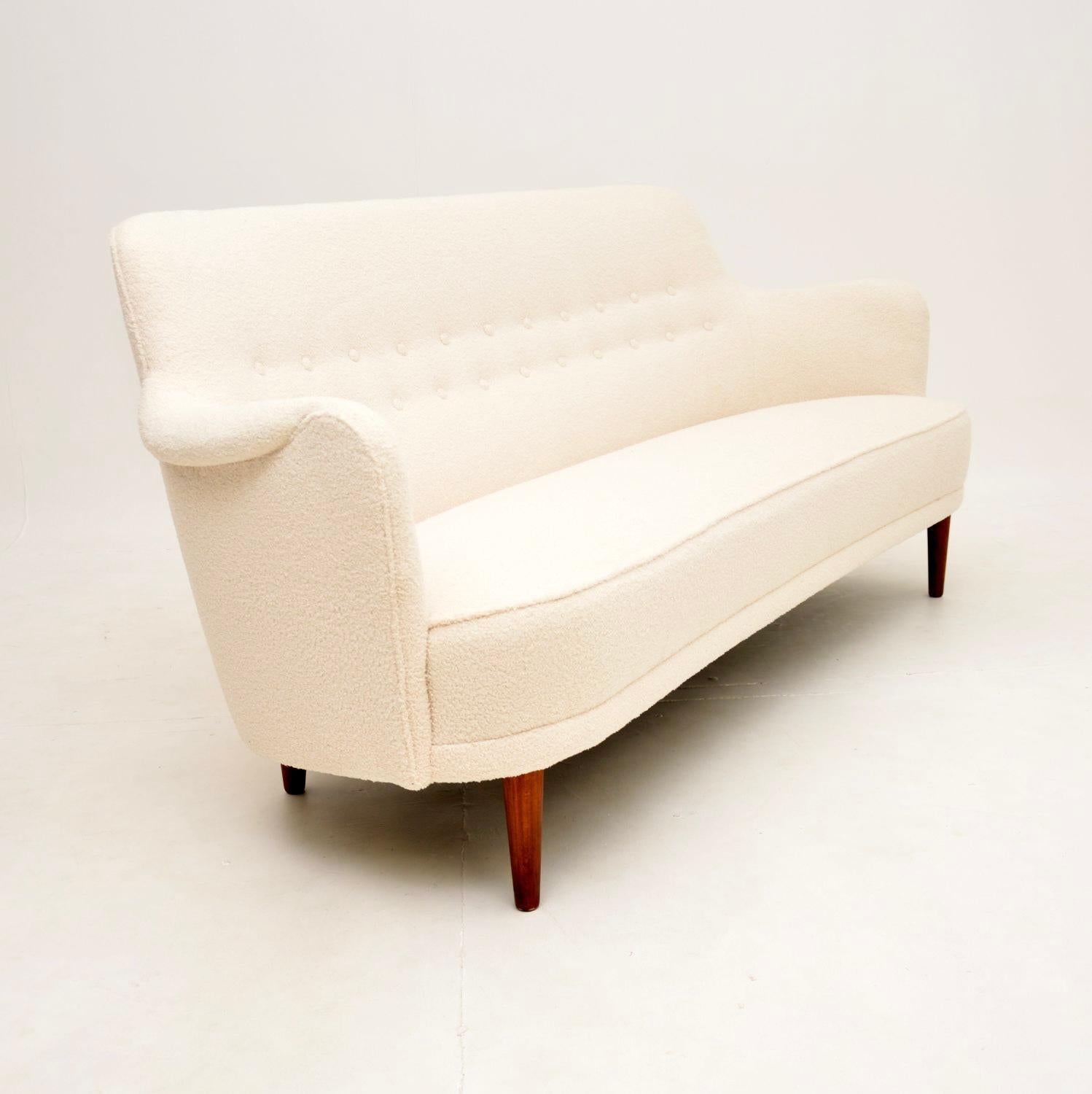 A stylish and extremely comfortable vintage Swedish Samsas sofa by Carl Malmsten. It was recently imported from Sweden, it dates from around the 1960’s.

This is of very high quality, the well built frame looks amazing from all angles and is so