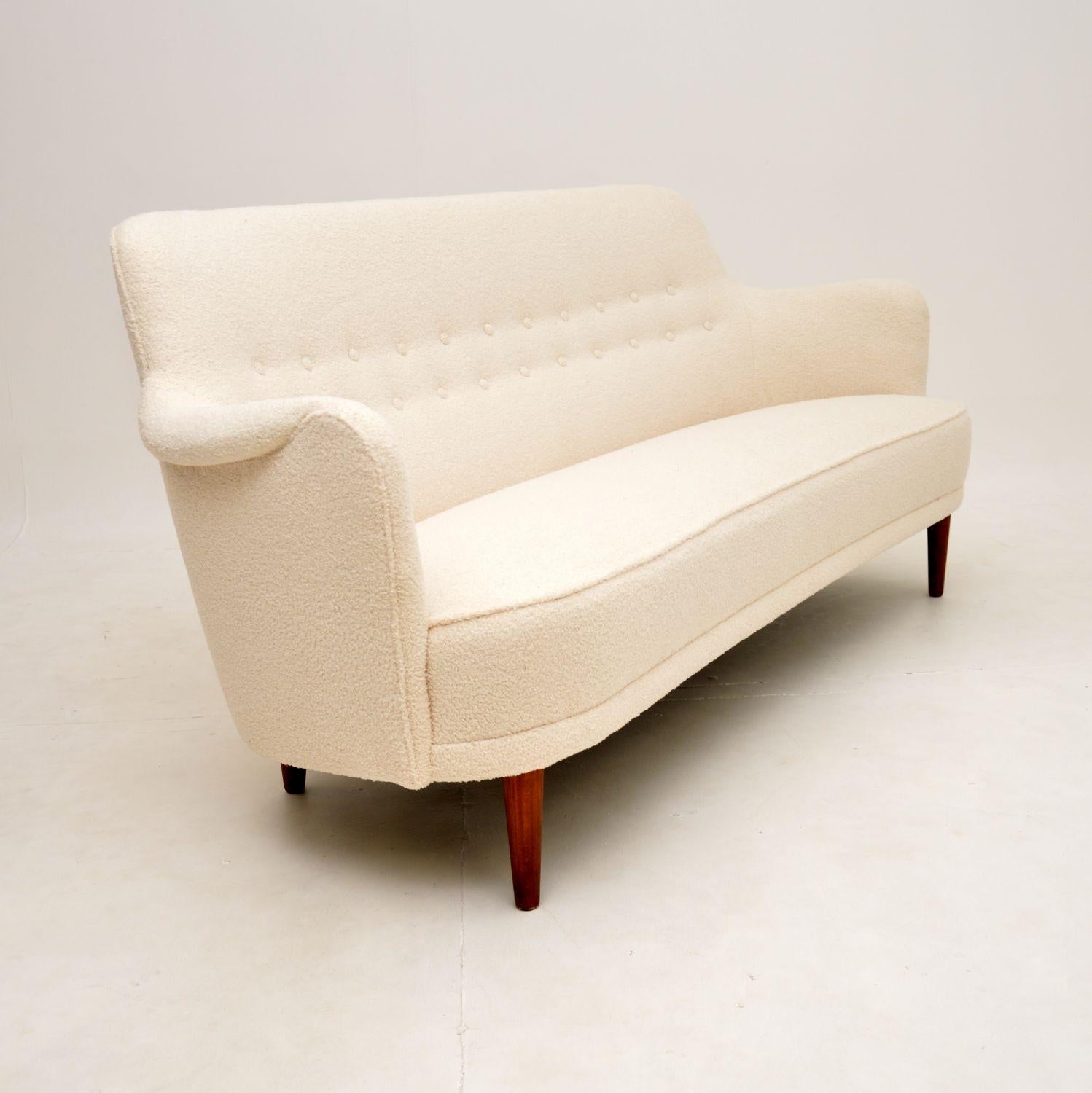 Mid-Century Modern Vintage Swedish ‘Samsas’ Sofa by Carl Malmsten