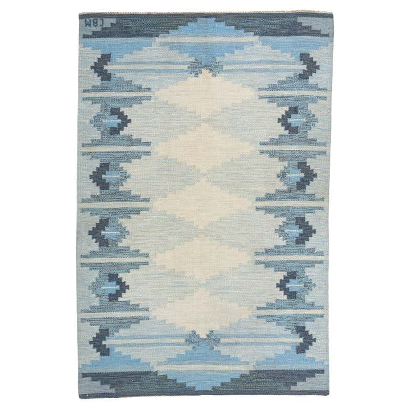 Beautiful view of Cozy Scandinavian Penthouse Area Rugs