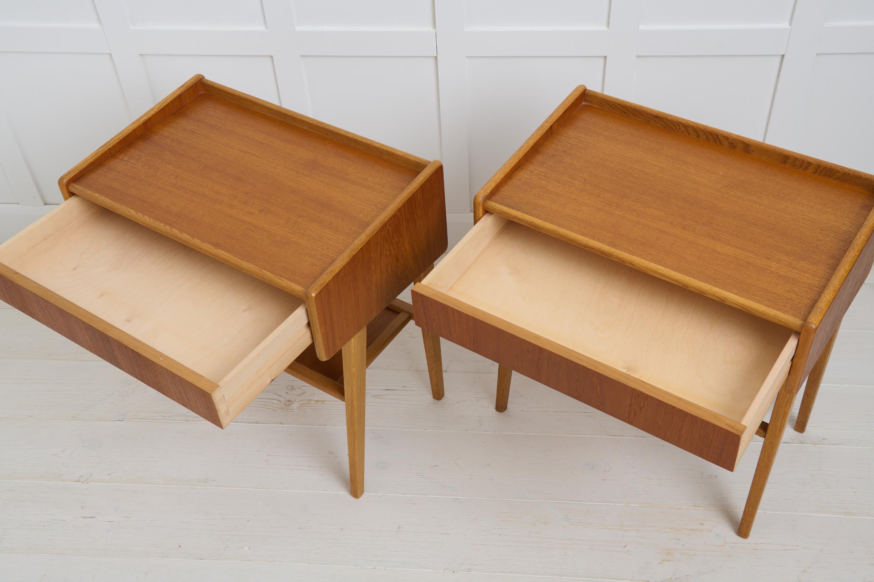 Vintage Swedish Scandinavian Modern Pair of Teak Nightstands with Drawer For Sale 5