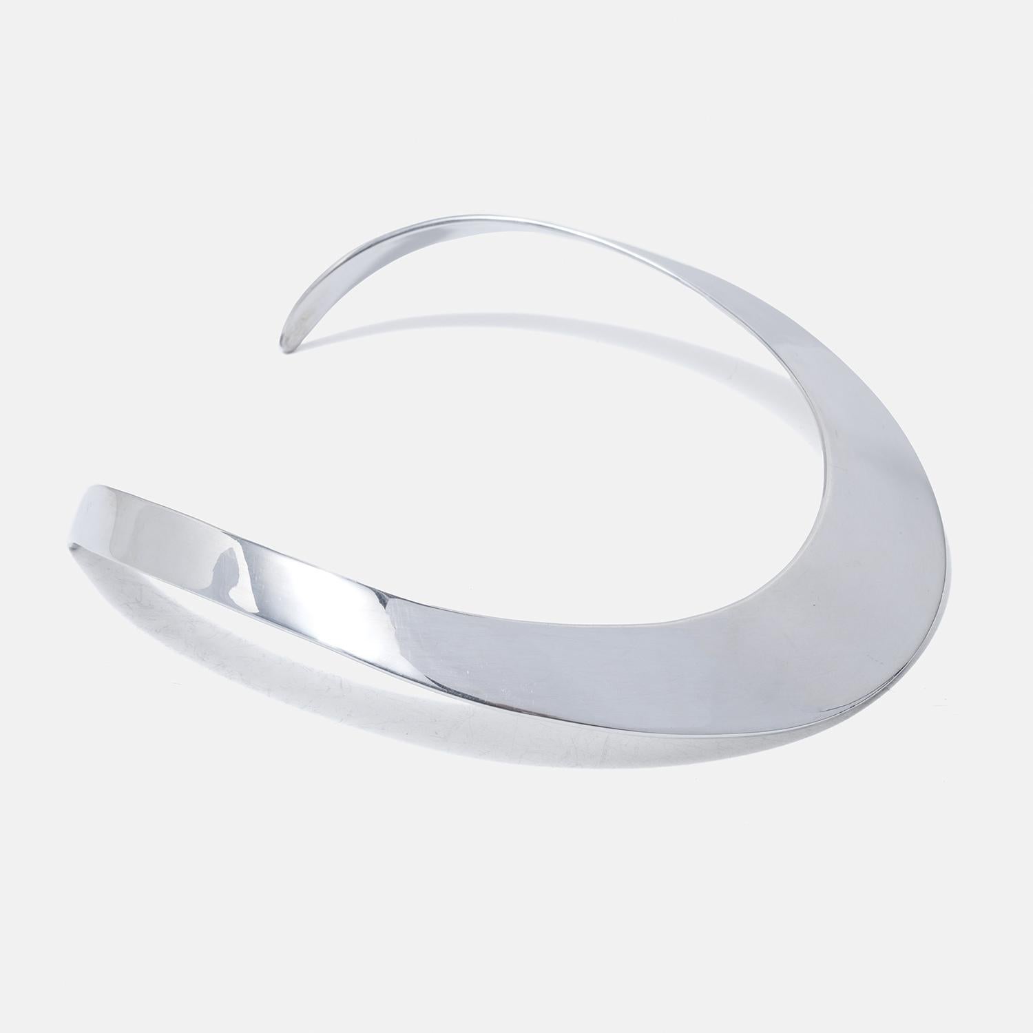 Schwedischer Silberhalsring im Vintage-Stil, hergestellt im Jahr 1996 im Zustand „Gut“ im Angebot in Stockholm, SE