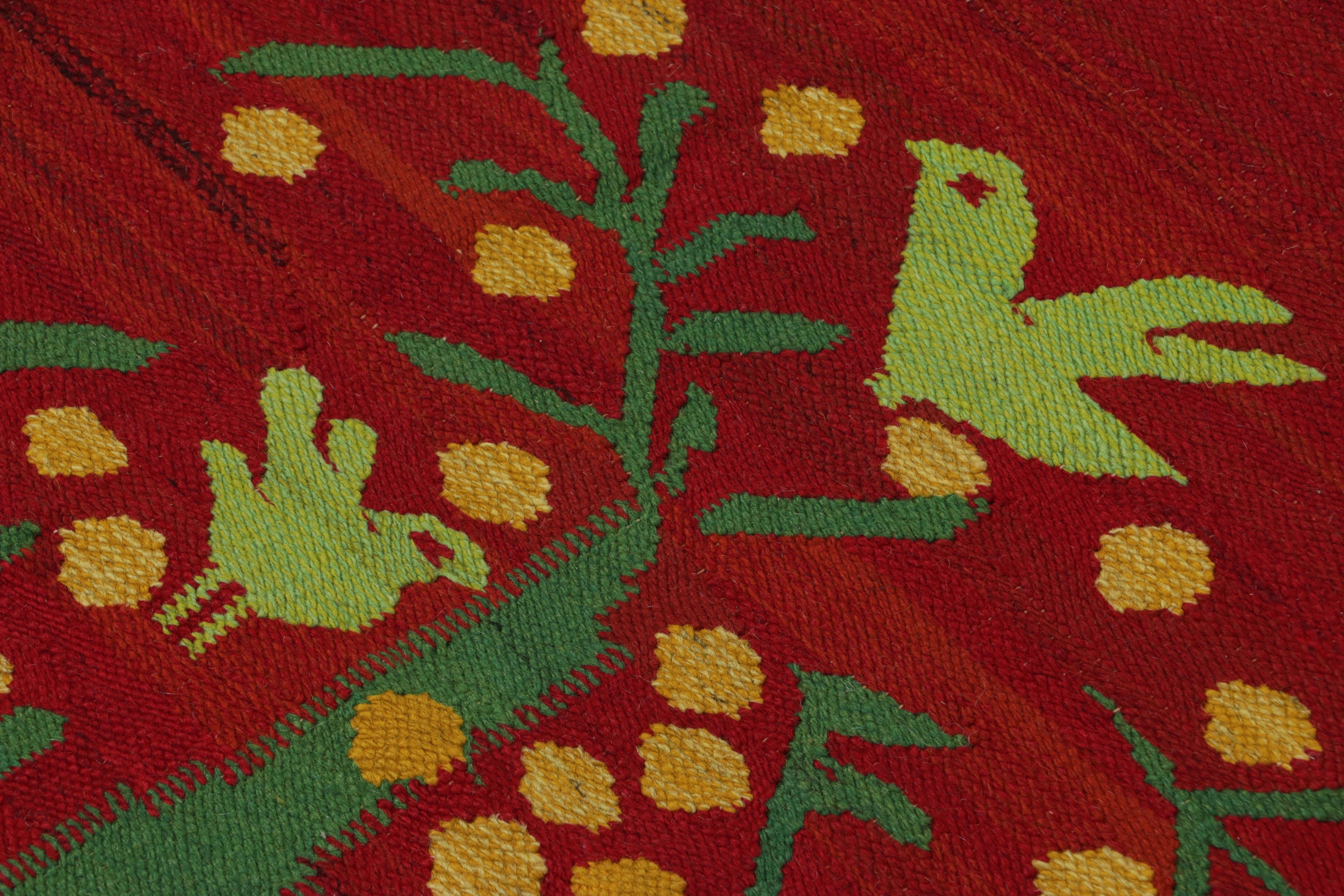 Annodato a mano Tappeto quadrato svedese vintage, scandinavo a trama piatta con uccelli - Rug & Kilim in vendita