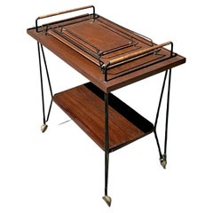 Schwedischer Vintage-Barwagen aus Teakholz mit Serviertabletts, 3er-Set