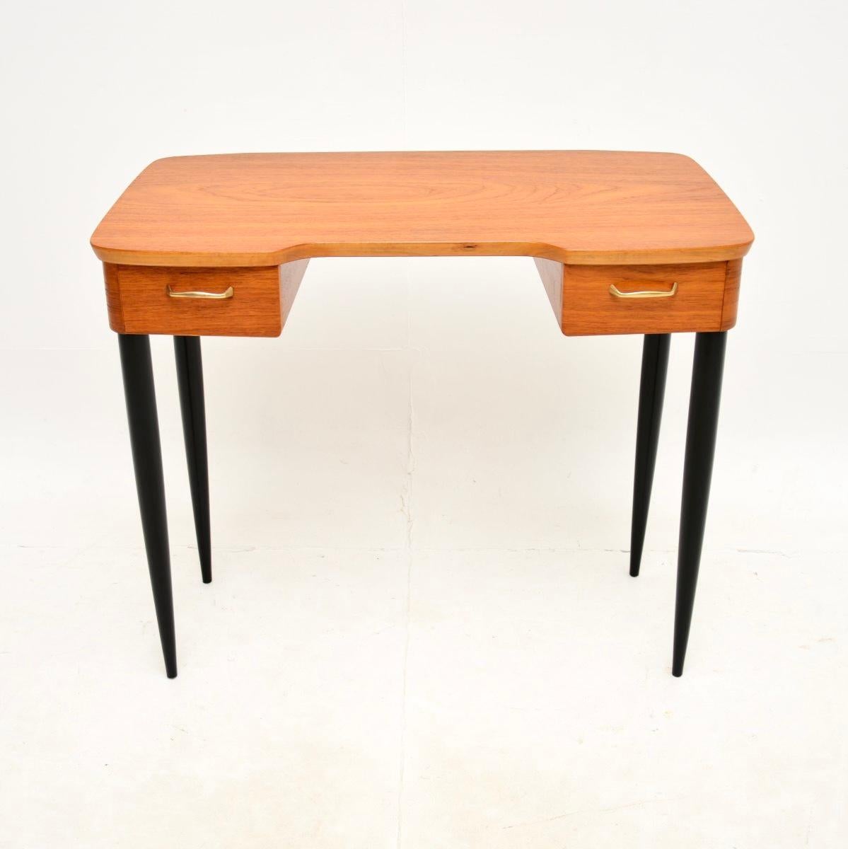 Vintage Swedish Teak Desk / Dressing Table In Good Condition For Sale In London, GB