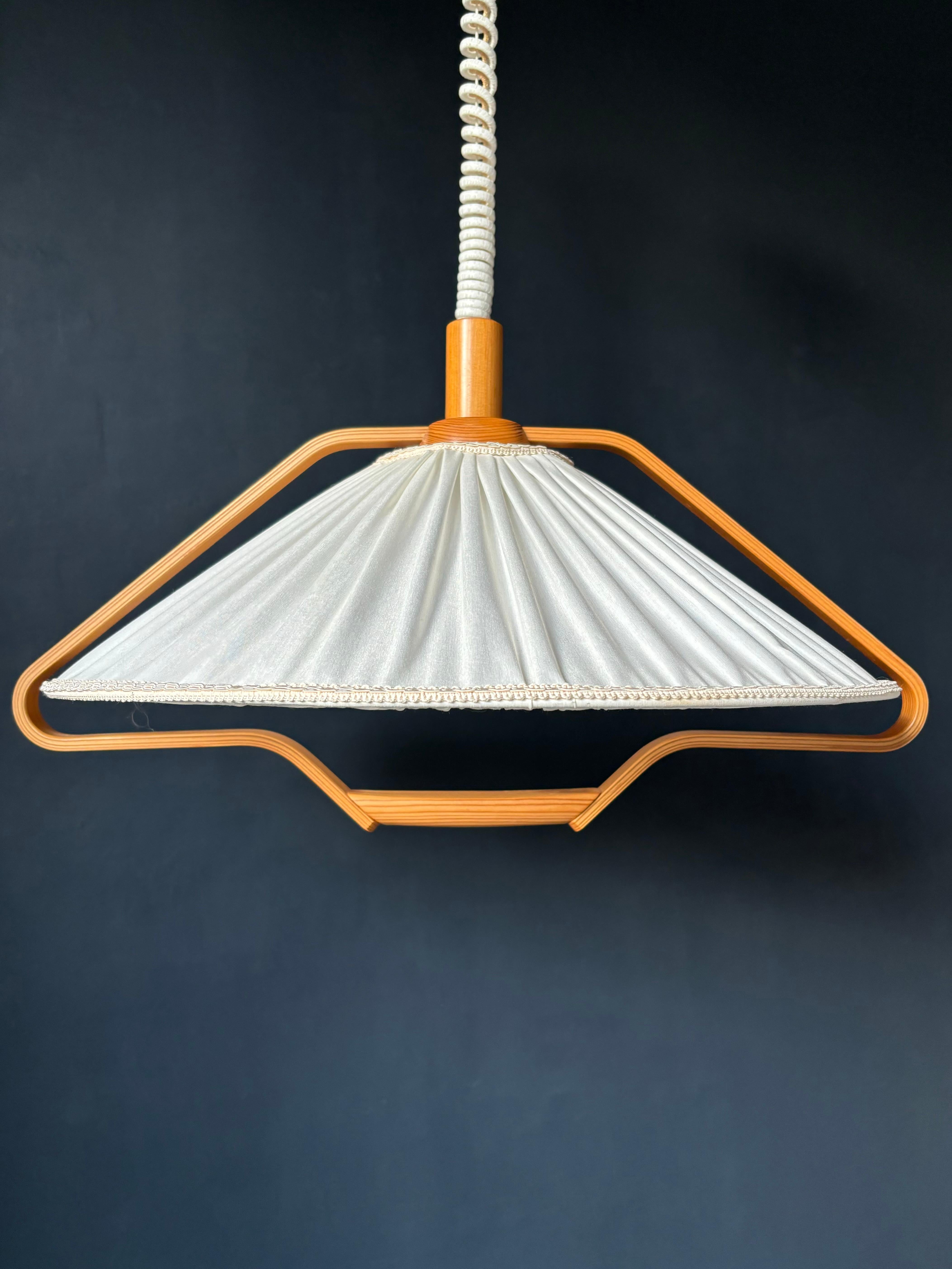 Scandinavo moderno Swedish Josef Frank Style Textile Pendant, 1970s in vendita