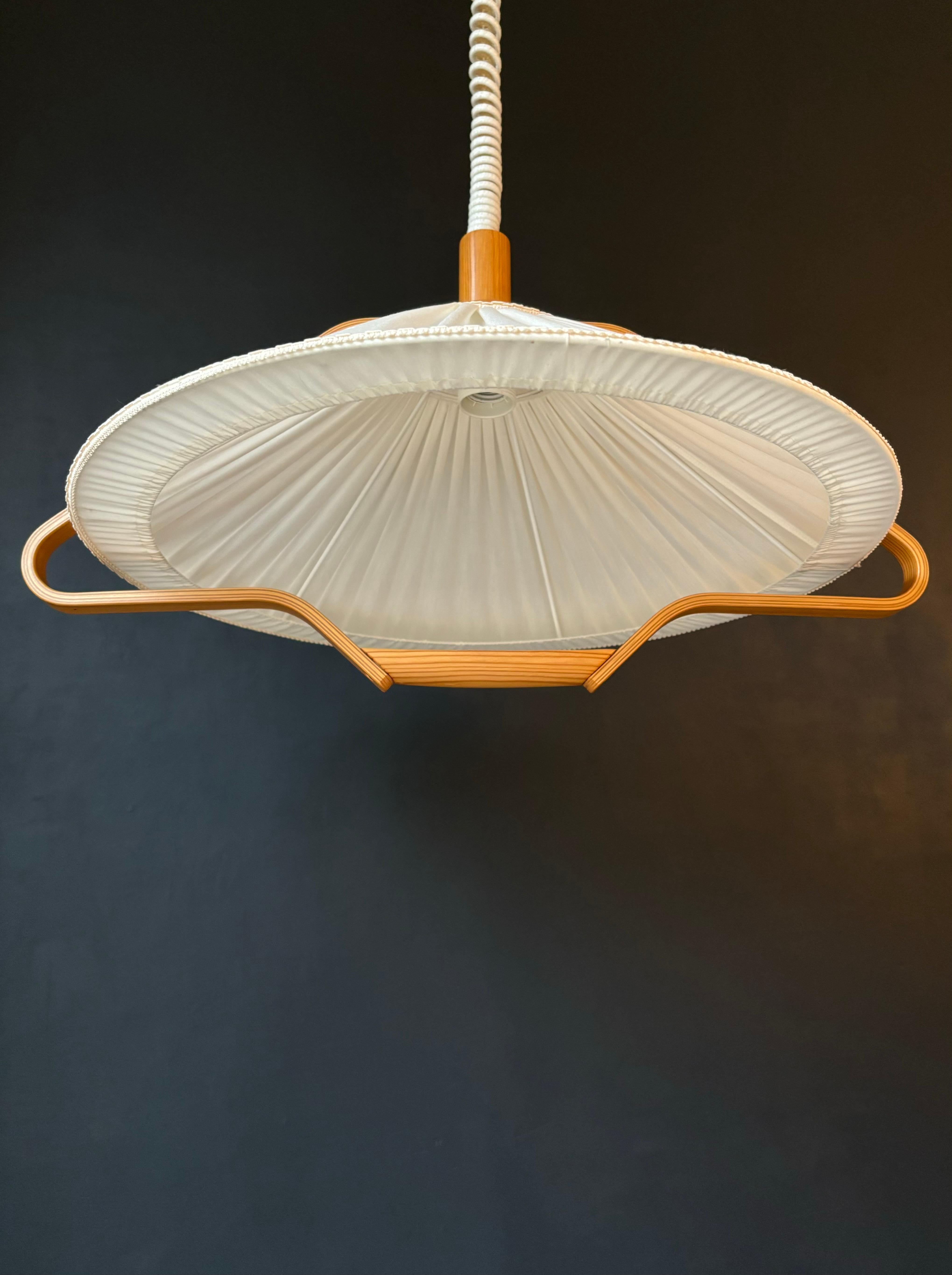 Swedish Josef Frank Style Textile Pendant, 1970s in vendita 2