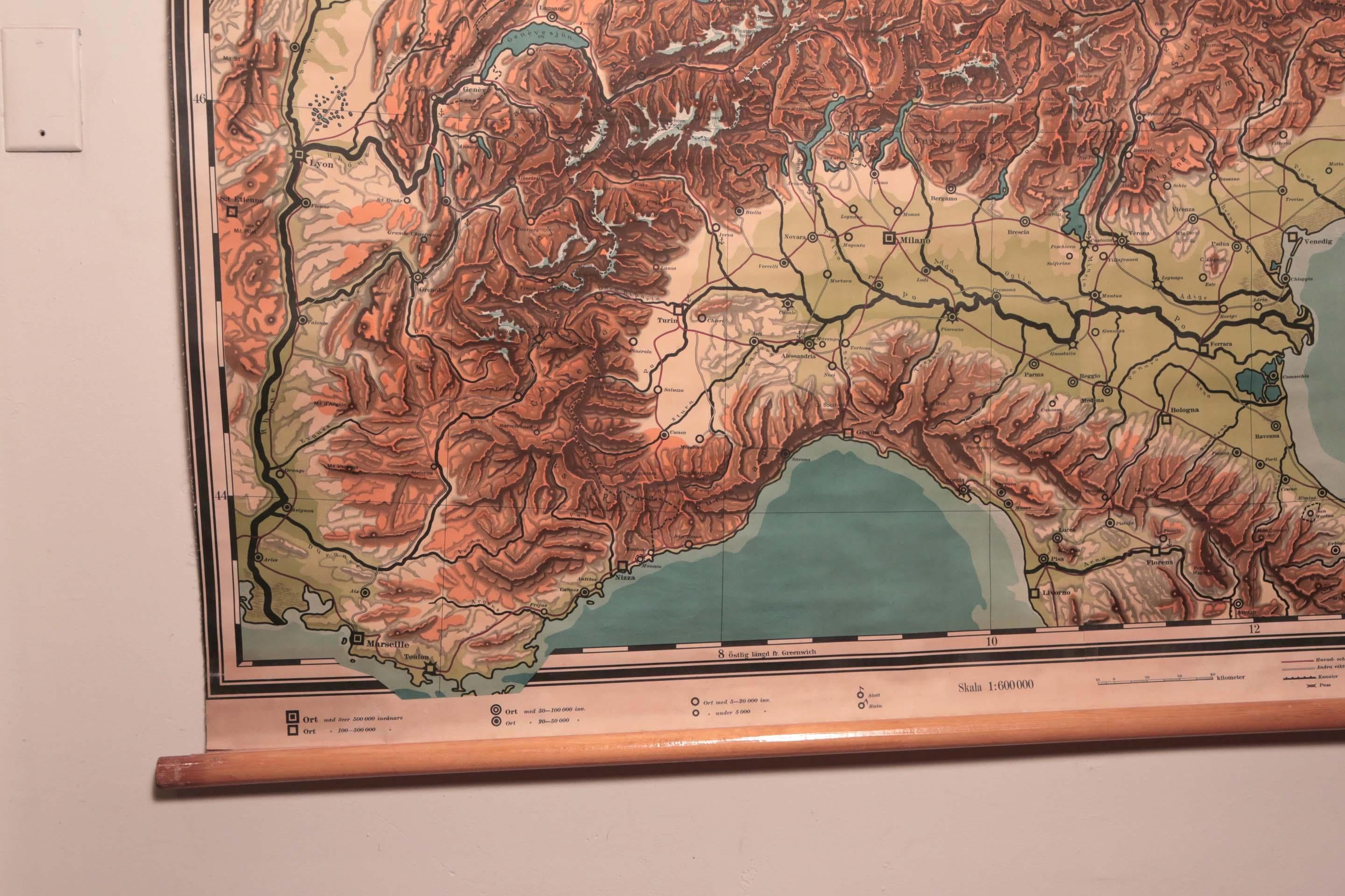 Vintage Swedish Topographic School Map of European Alps, Made in Sweden 1922 For Sale 9