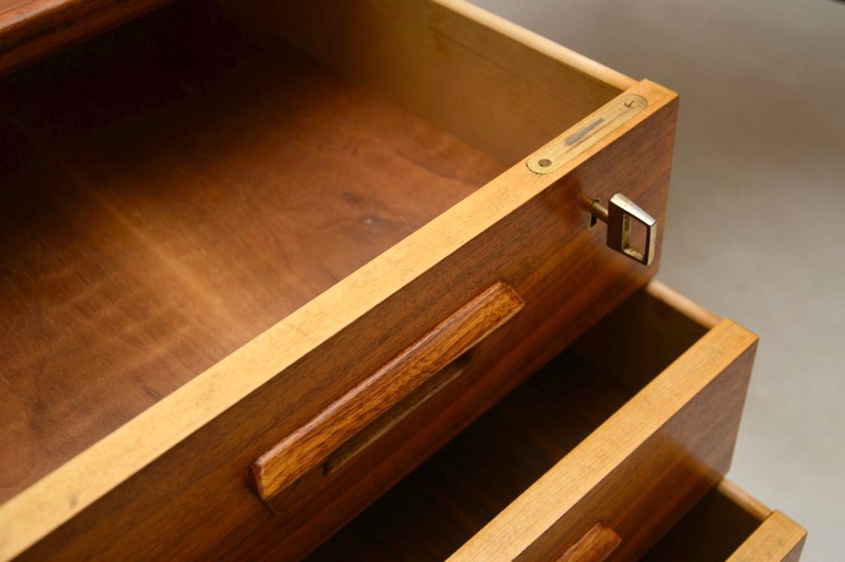 Mid-Century Modern Vintage Swedish Walnut Desk by Goran Strand for Lelangs Mobelfabrik For Sale