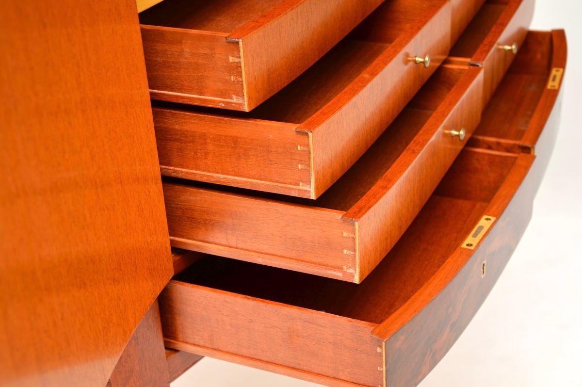 Armadietto per bevande svedese d'epoca in noce di Johan Byström in vendita 4