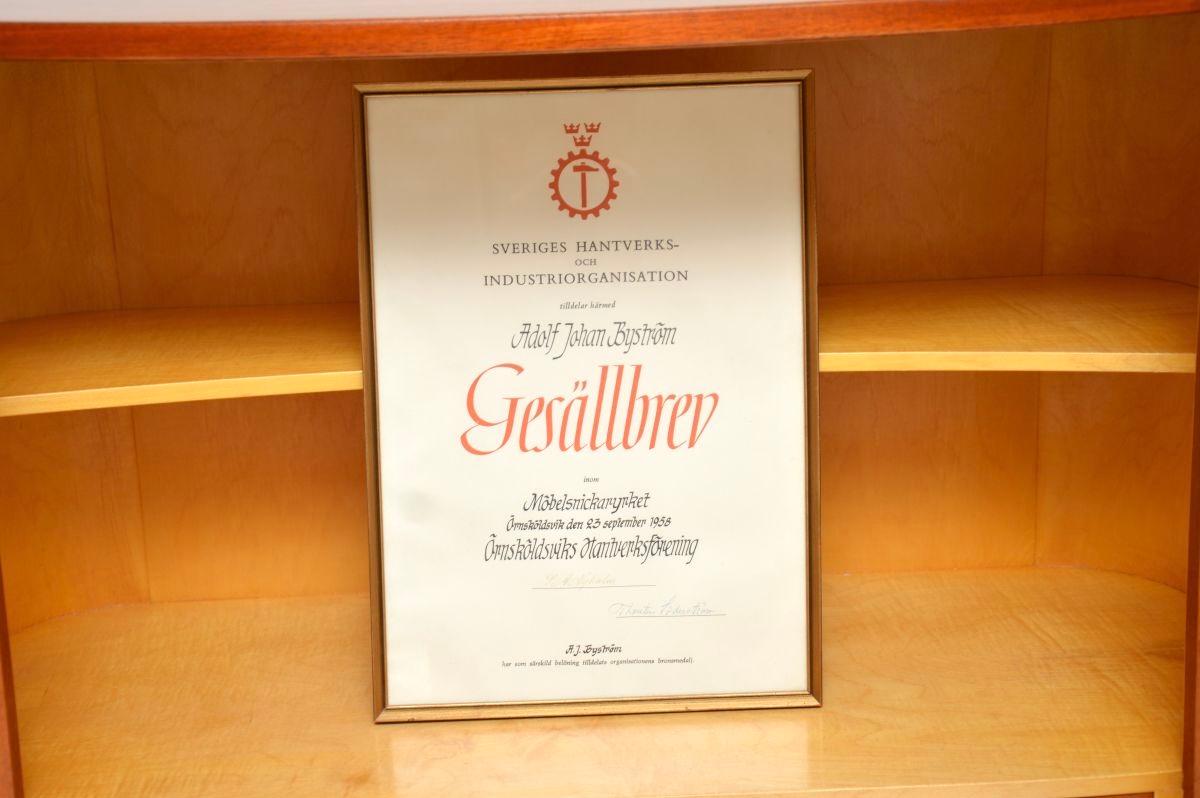 Armadietto per bevande svedese d'epoca in noce di Johan Byström in vendita 5