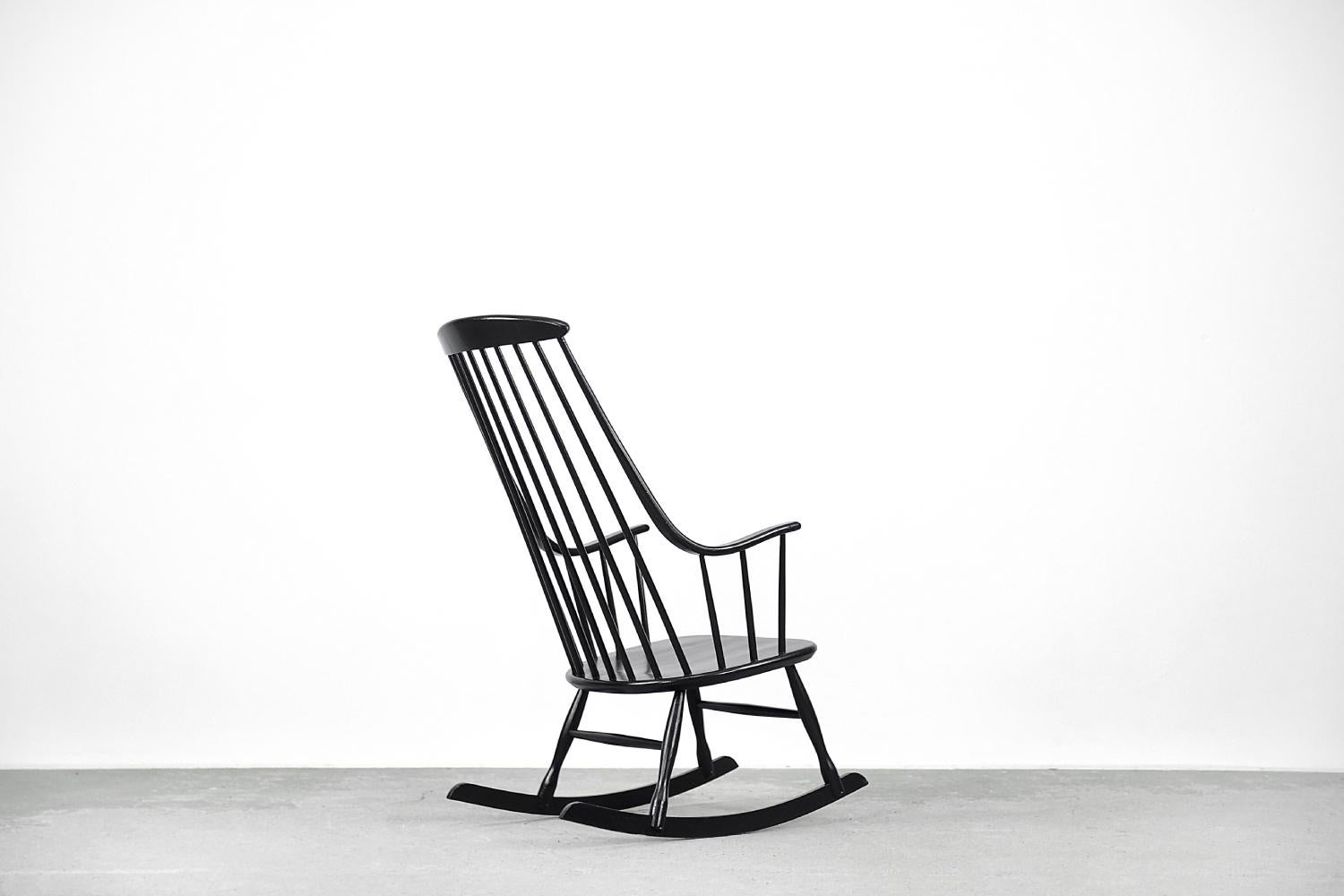 Vintage Swedish Wooden Black Rocking Chair Grandessa by Lena Larsson for Nesto In Good Condition For Sale In Warszawa, Mazowieckie