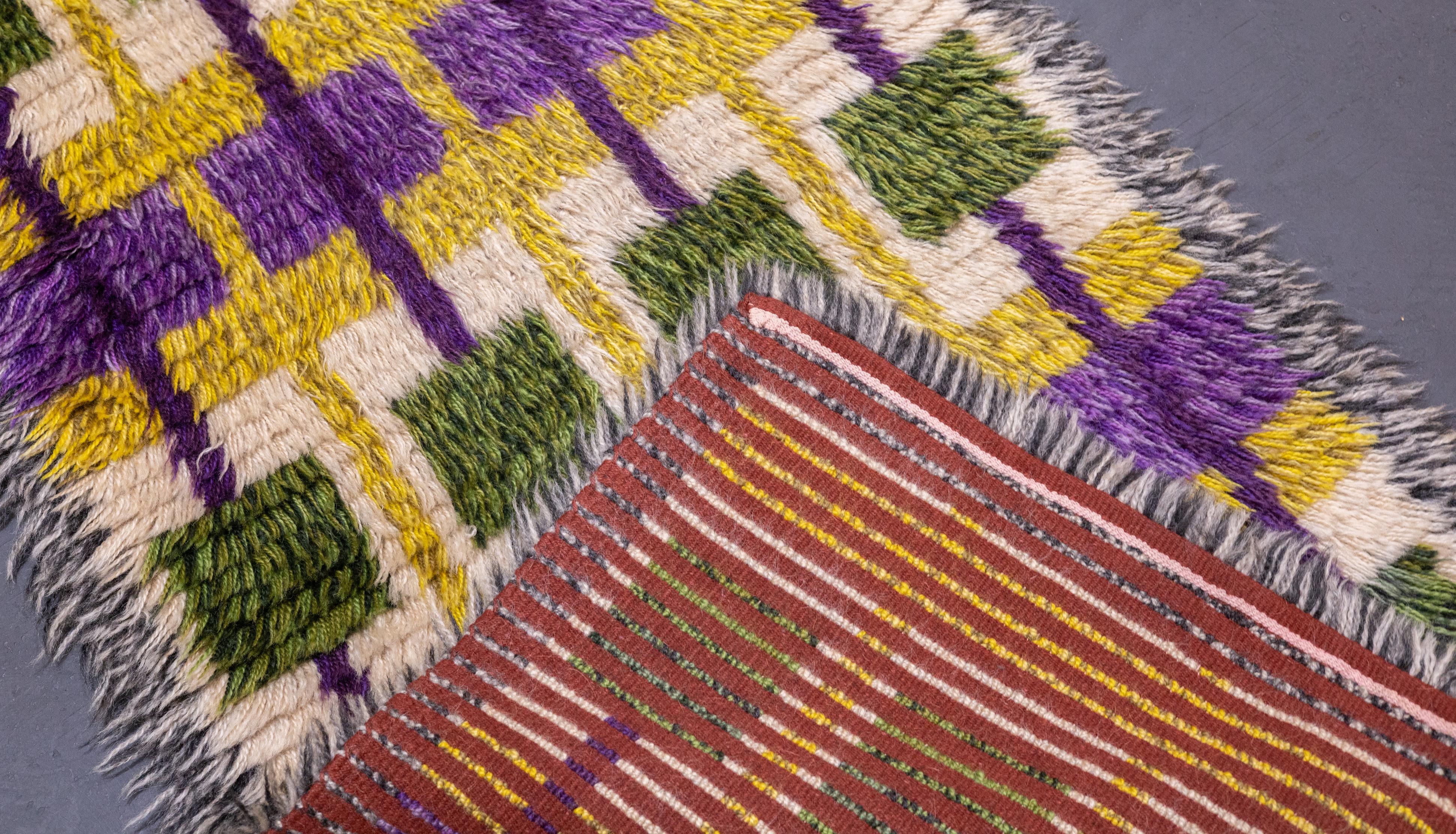 Vintage Swedish Wool Pile Rug 2'2'' x 4'1'' For Sale 4
