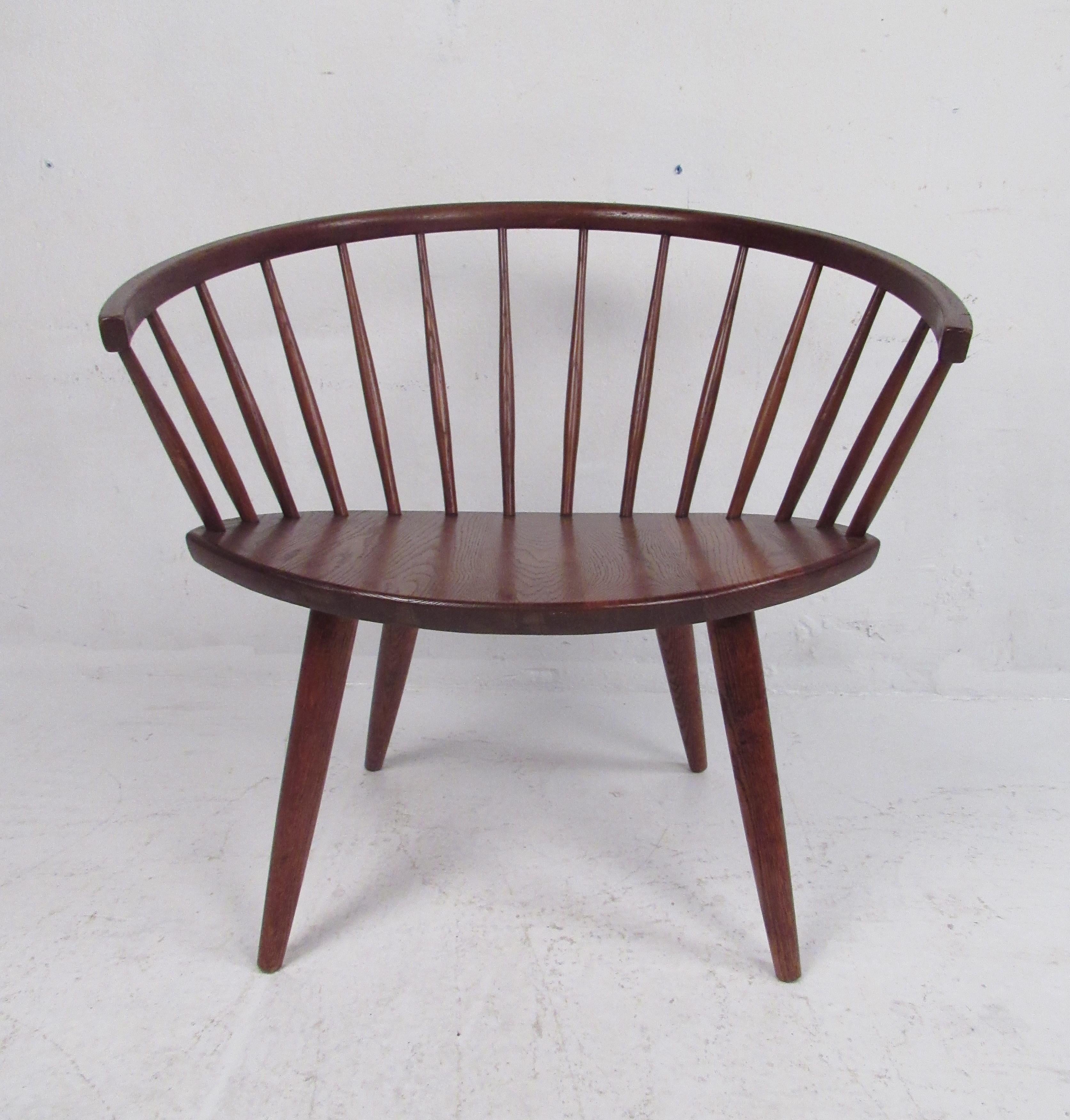 chaise suedoise vintage
