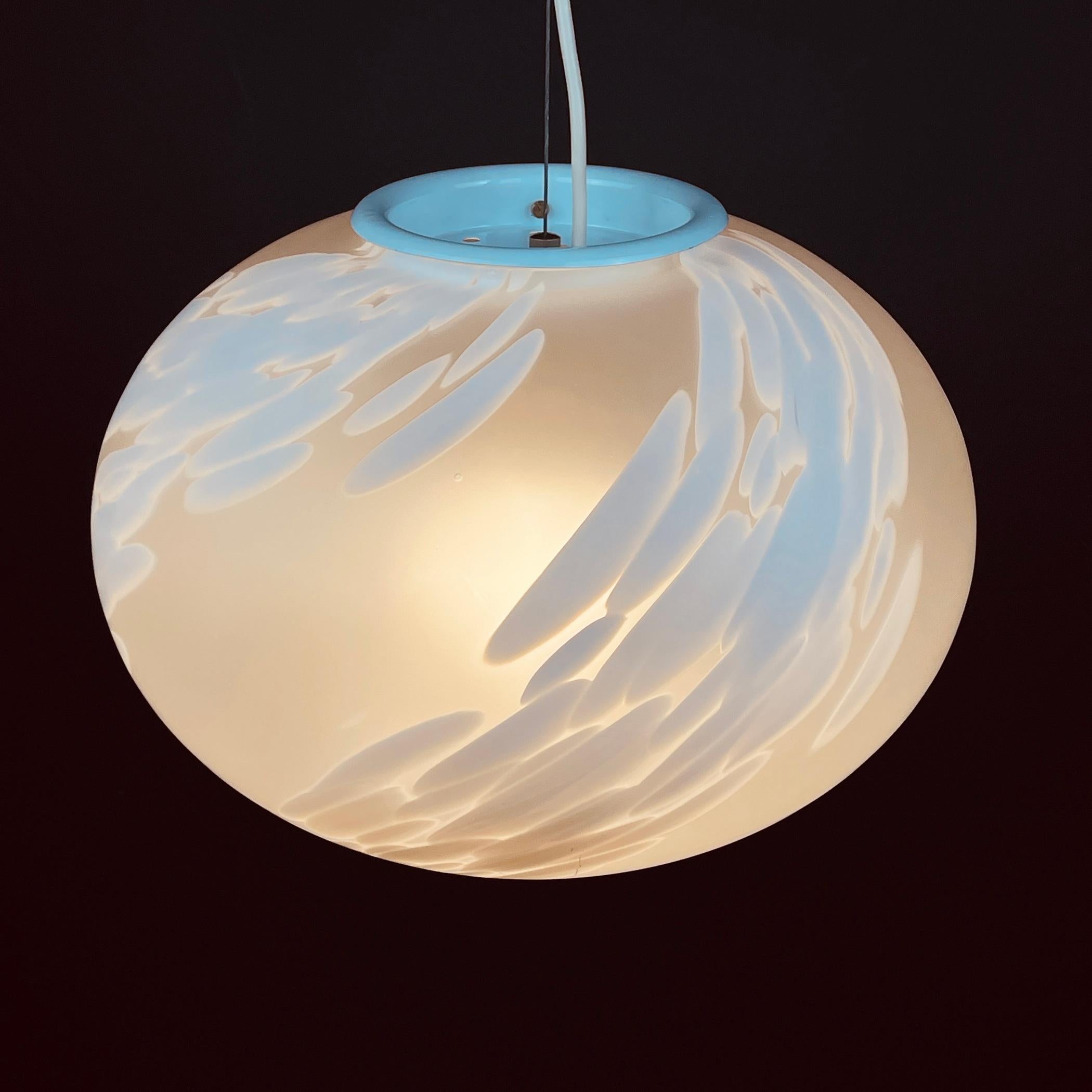 Mid-Century Modern Vintage swirl murano glass pendant lamp Vetri Murano Italy 1970s For Sale
