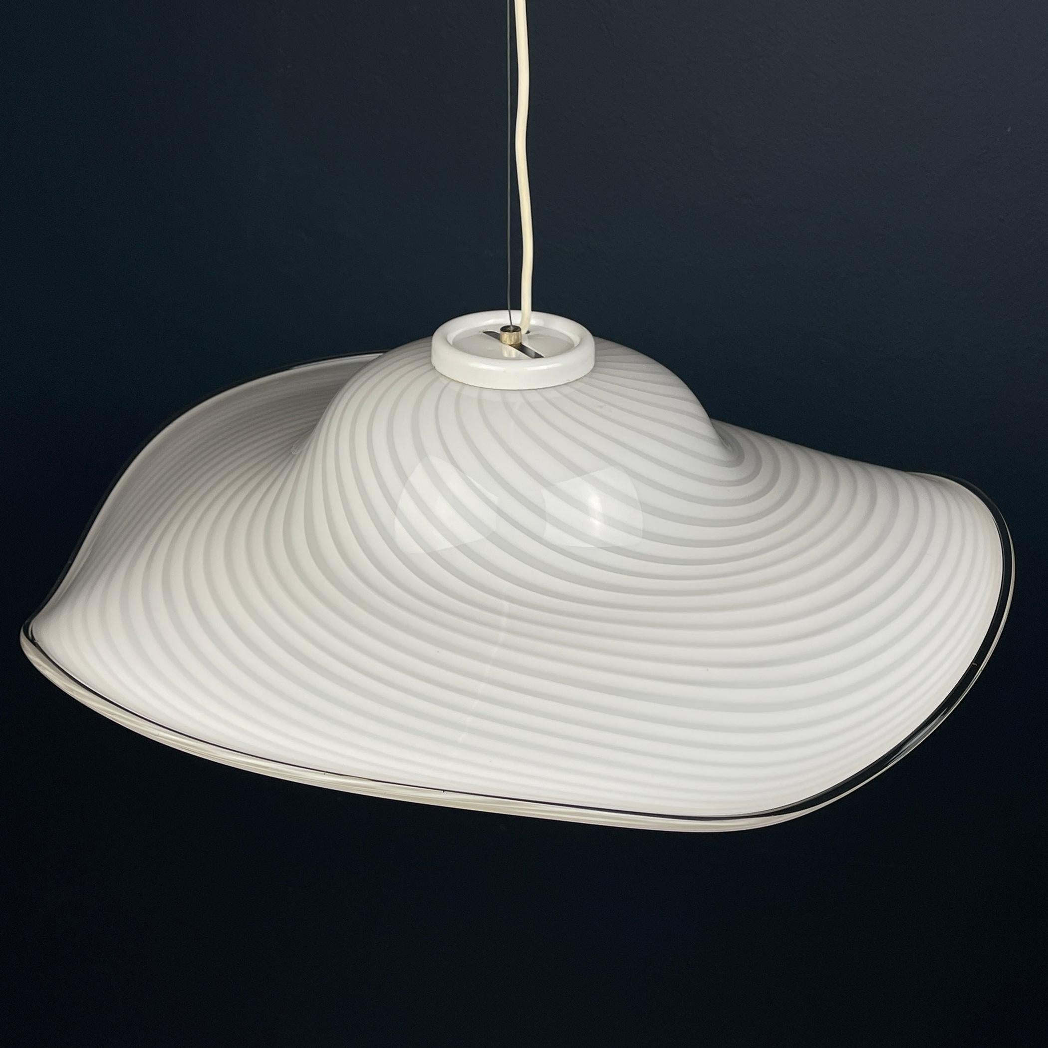 Vintage swirl white murano glass pendant lamp Italy 1970s  For Sale 7