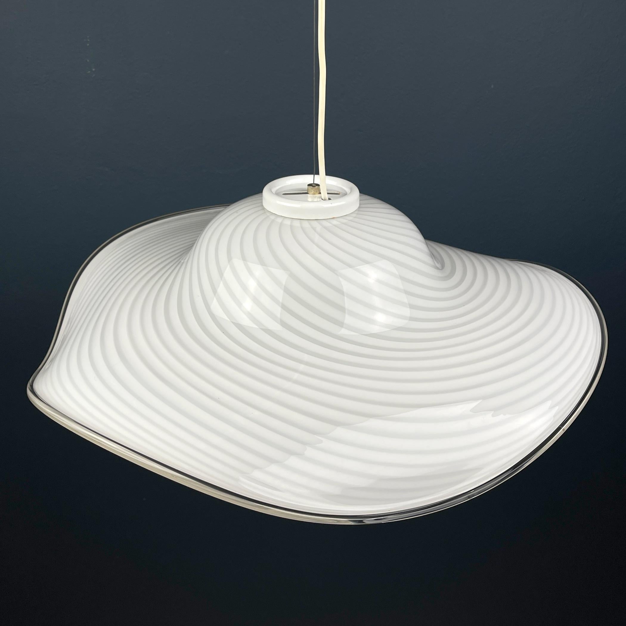Vintage swirl white murano glass pendant lamp Italy 1970s  For Sale 1