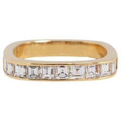 Vintage Swiss 18K Yellow Gold 1.12ct Square Cut Baguettes Diamonds Band Ring