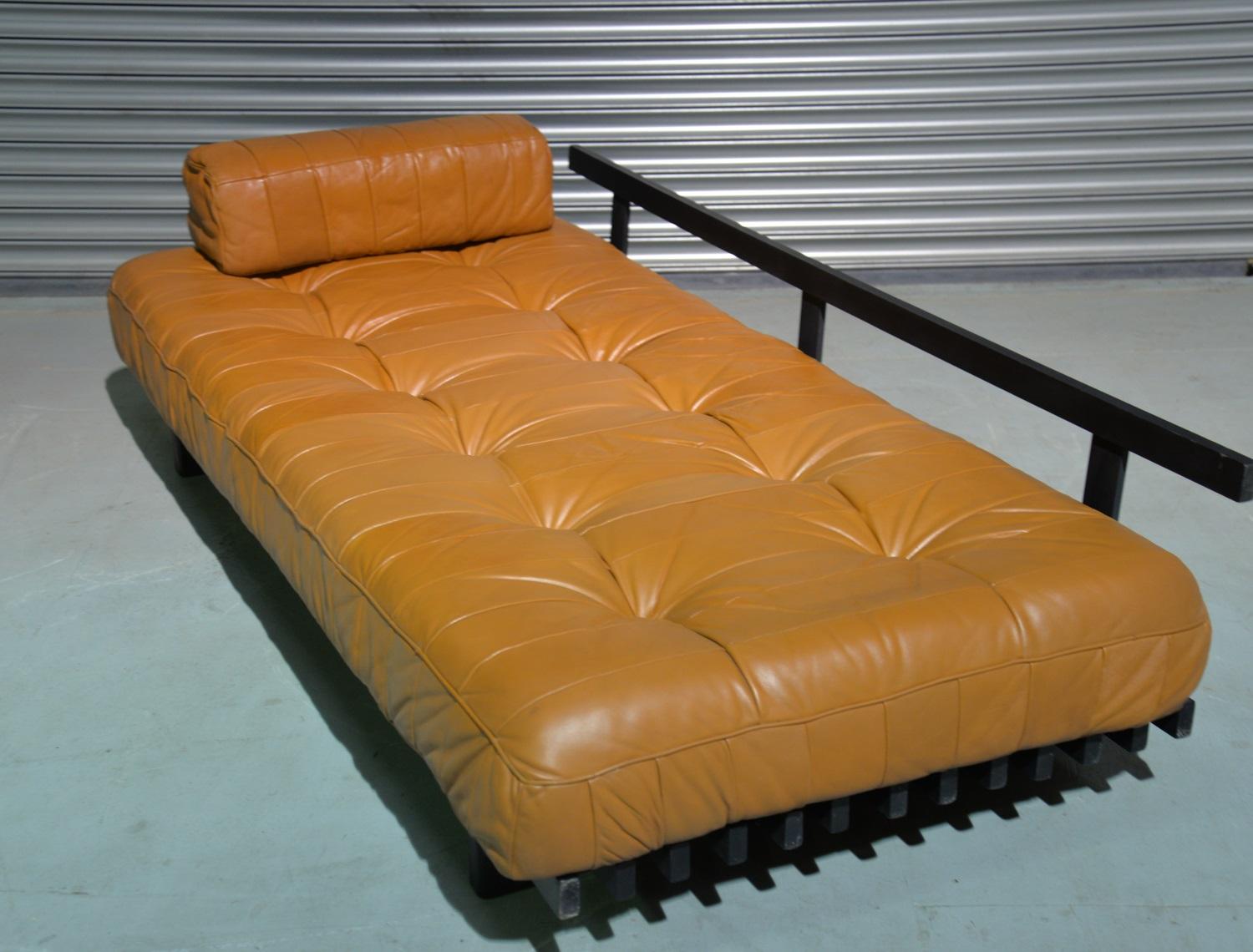 Mid-20th Century Vintage de Sede DS 80 Patchwork Leather Daybed, Switzerland 1960s For Sale