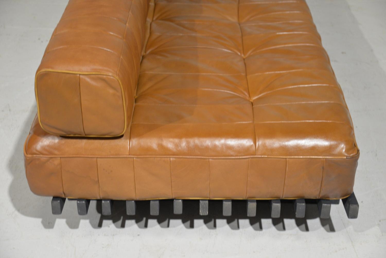 Vintage De Sede DS 80 Leather Patchwork Daybed, Switzerland, 1960s For Sale 1