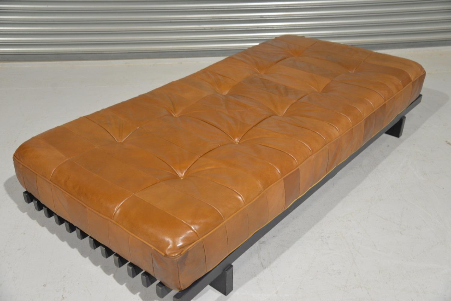 Vintage De Sede DS 80 Leather Patchwork Daybed, Switzerland, 1960s For Sale 4