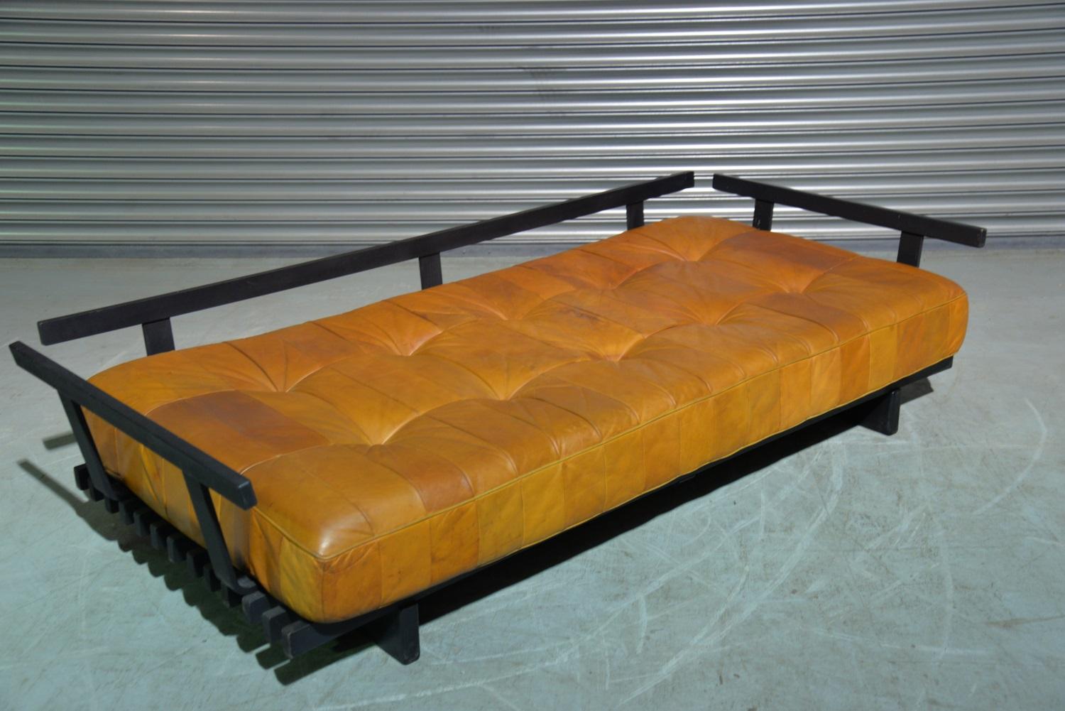 Vintage De Sede Ds 80 Patchwork Leather Daybed, Switzerland 1960s For Sale 9