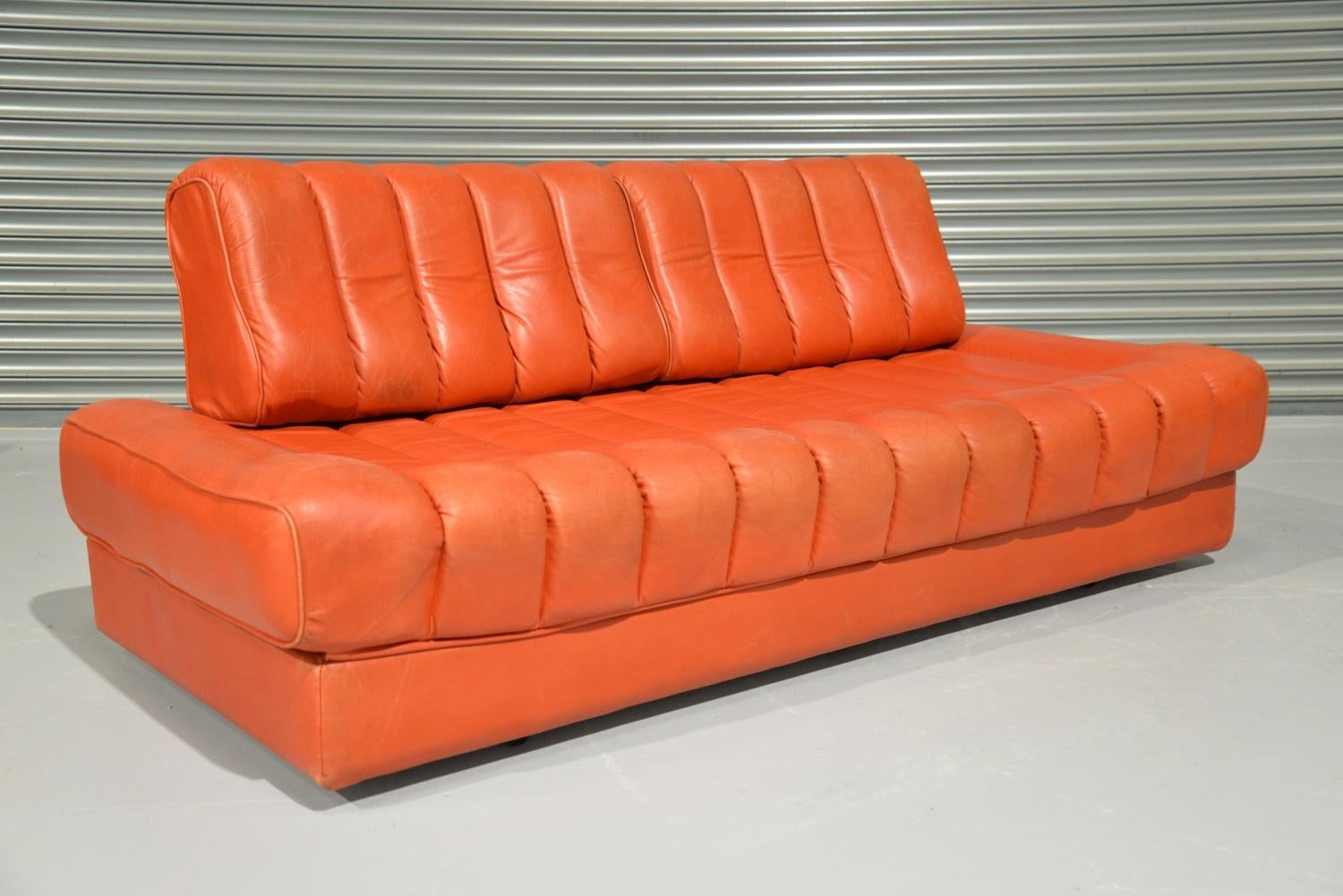 Vintage de Sede DS 85 Daybed and Sofa and loveseat, Switzerland 1970`s  For Sale 2