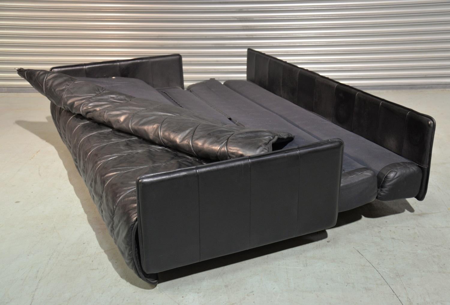 Vintage Swiss De Sede Patchwork Leather Sofa / Daybed, 1970s For Sale 5