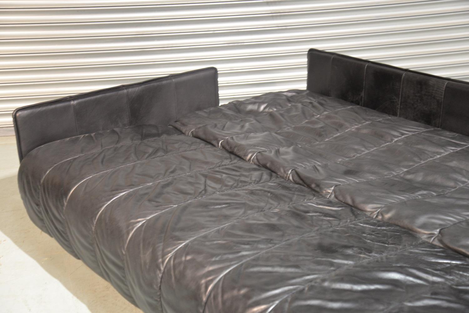 Vintage Swiss De Sede Patchwork Leather Sofa / Daybed, 1970s For Sale 8